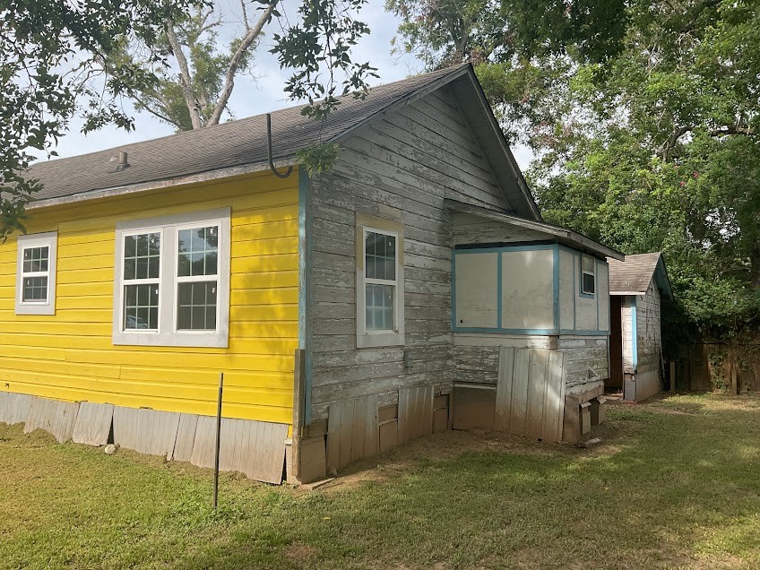 634 E Bernard Street Property Photo 12