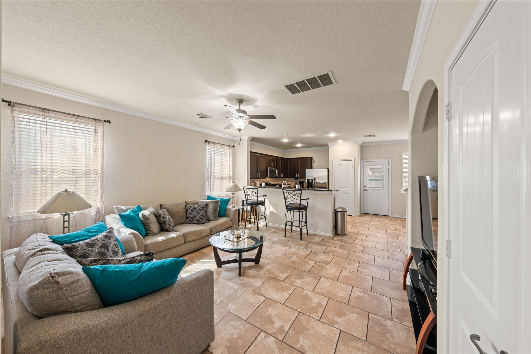 8903 River Dale Canyon Lane Property Photo 4
