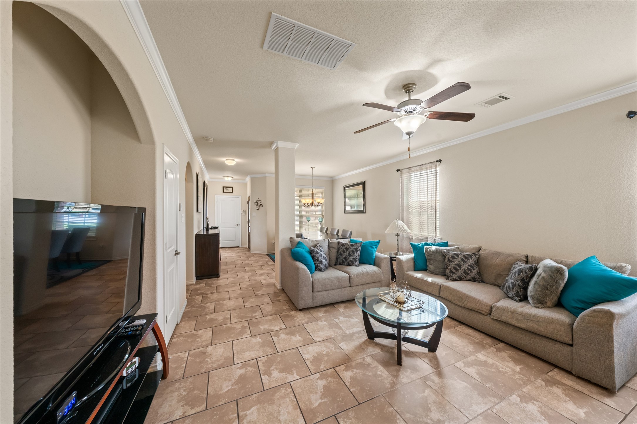 8903 River Dale Canyon Lane Property Photo 5
