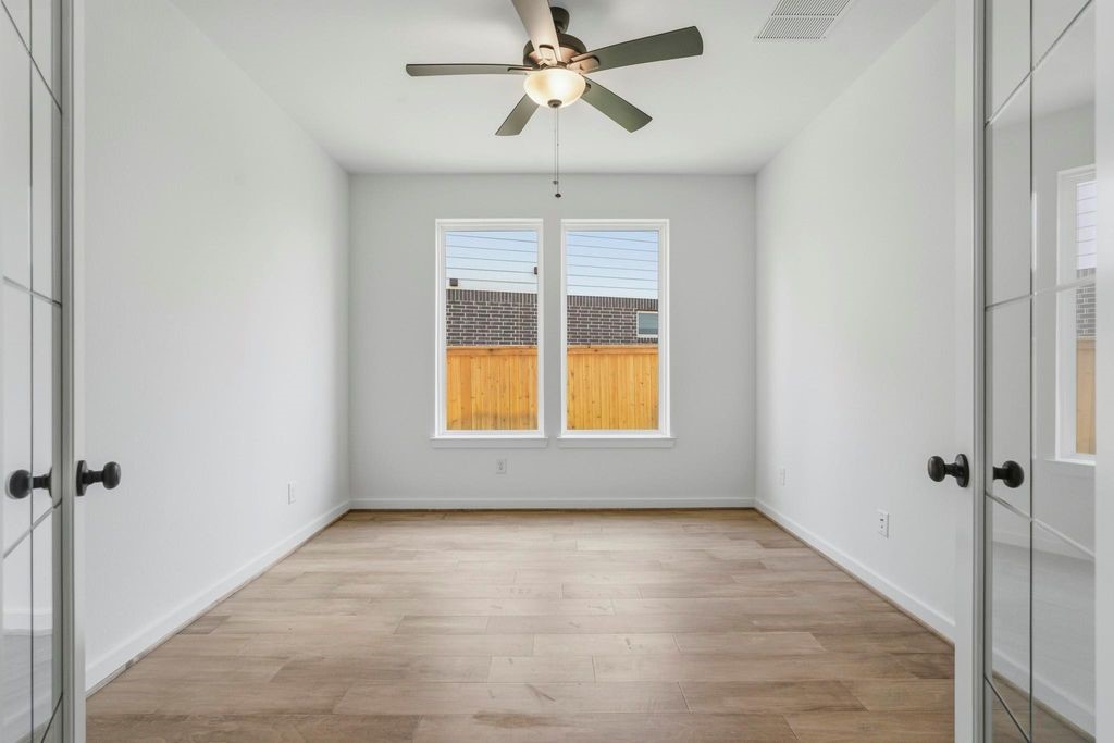 11419 Rocky Desert Hills Lane Property Photo 3