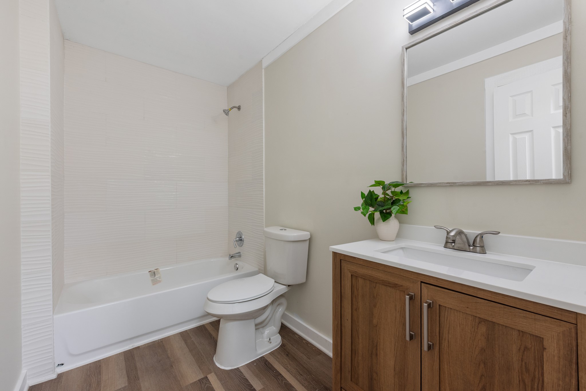 7111 Refugio Circle Property Photo 12
