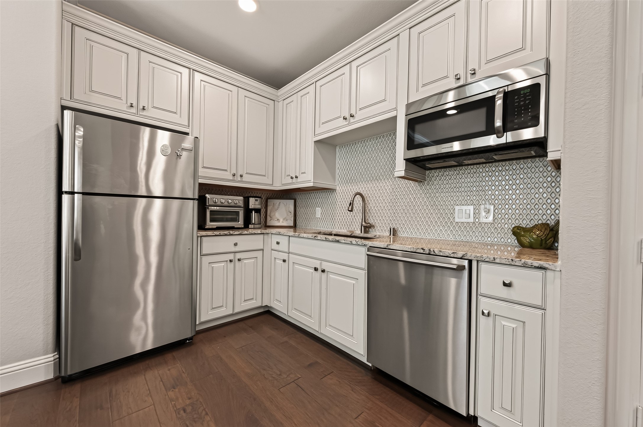 3728 Forest Brook Lane Property Photo 18