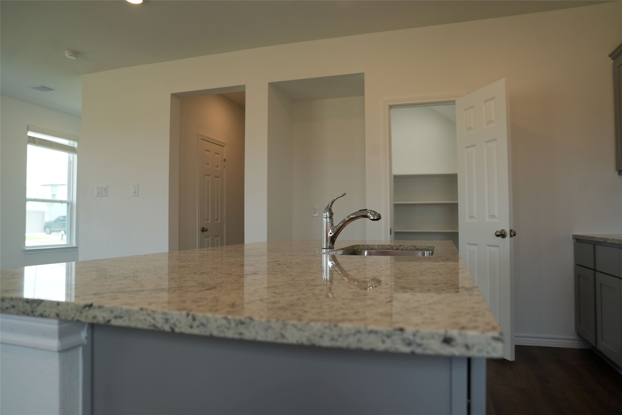 408 Cedar Chase Court Property Photo 5