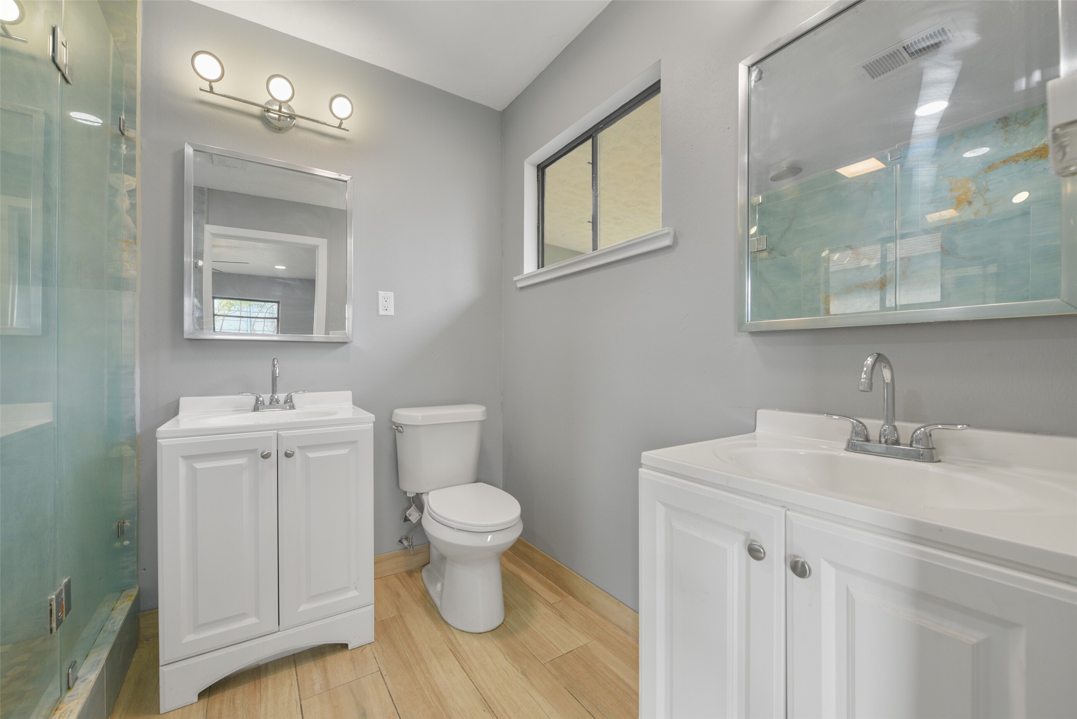 1913 Scarborough Lane Property Photo 13