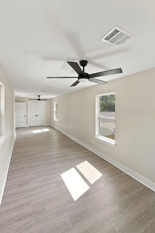 1720 Pasadena Street A Property Photo 5
