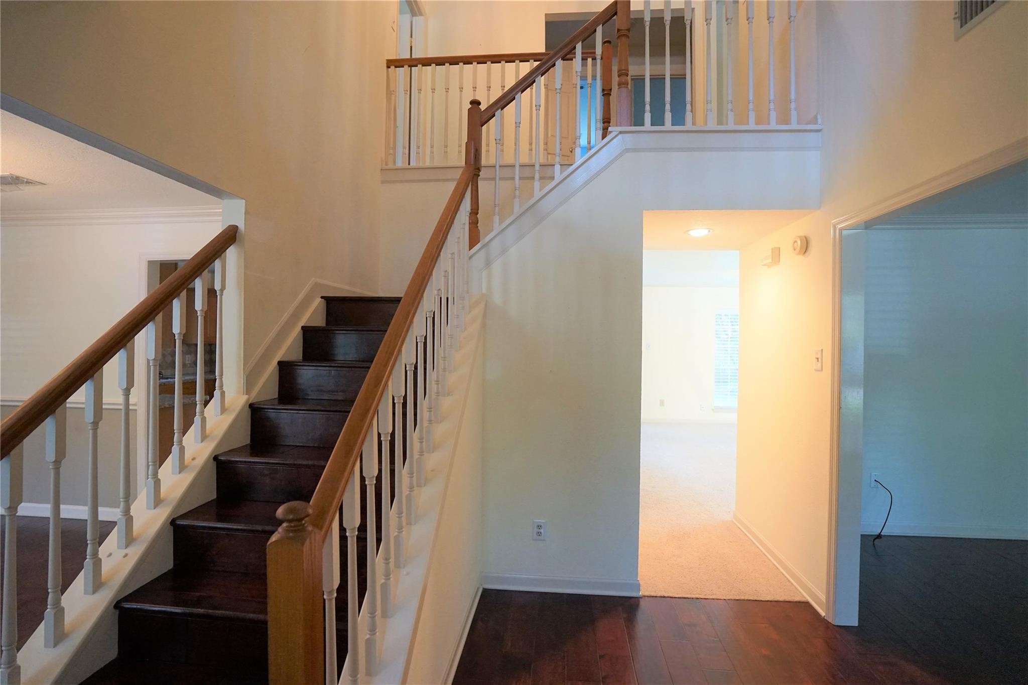 50 Indian Summer Place Property Photo 3