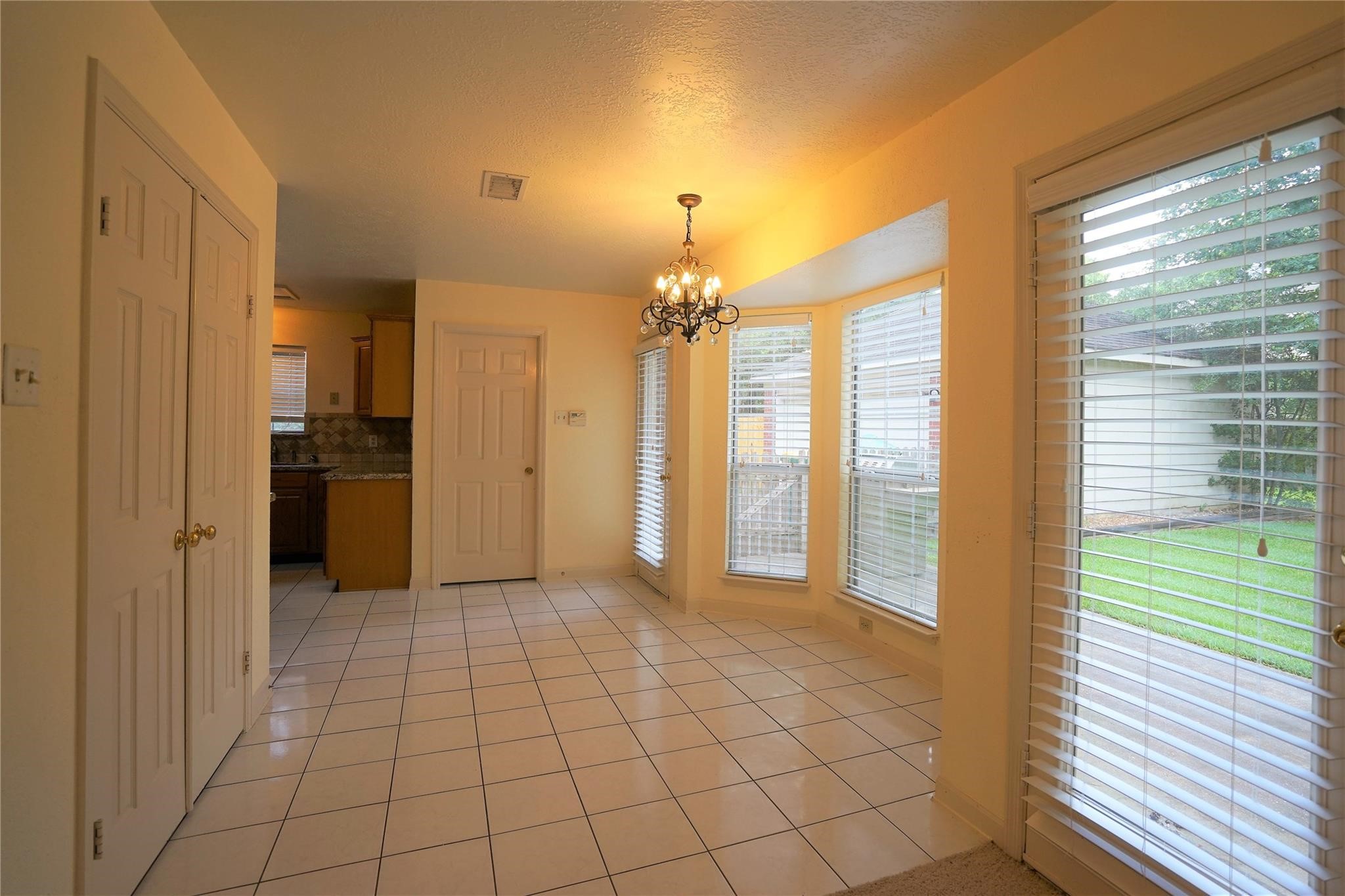 50 Indian Summer Place Property Photo 10