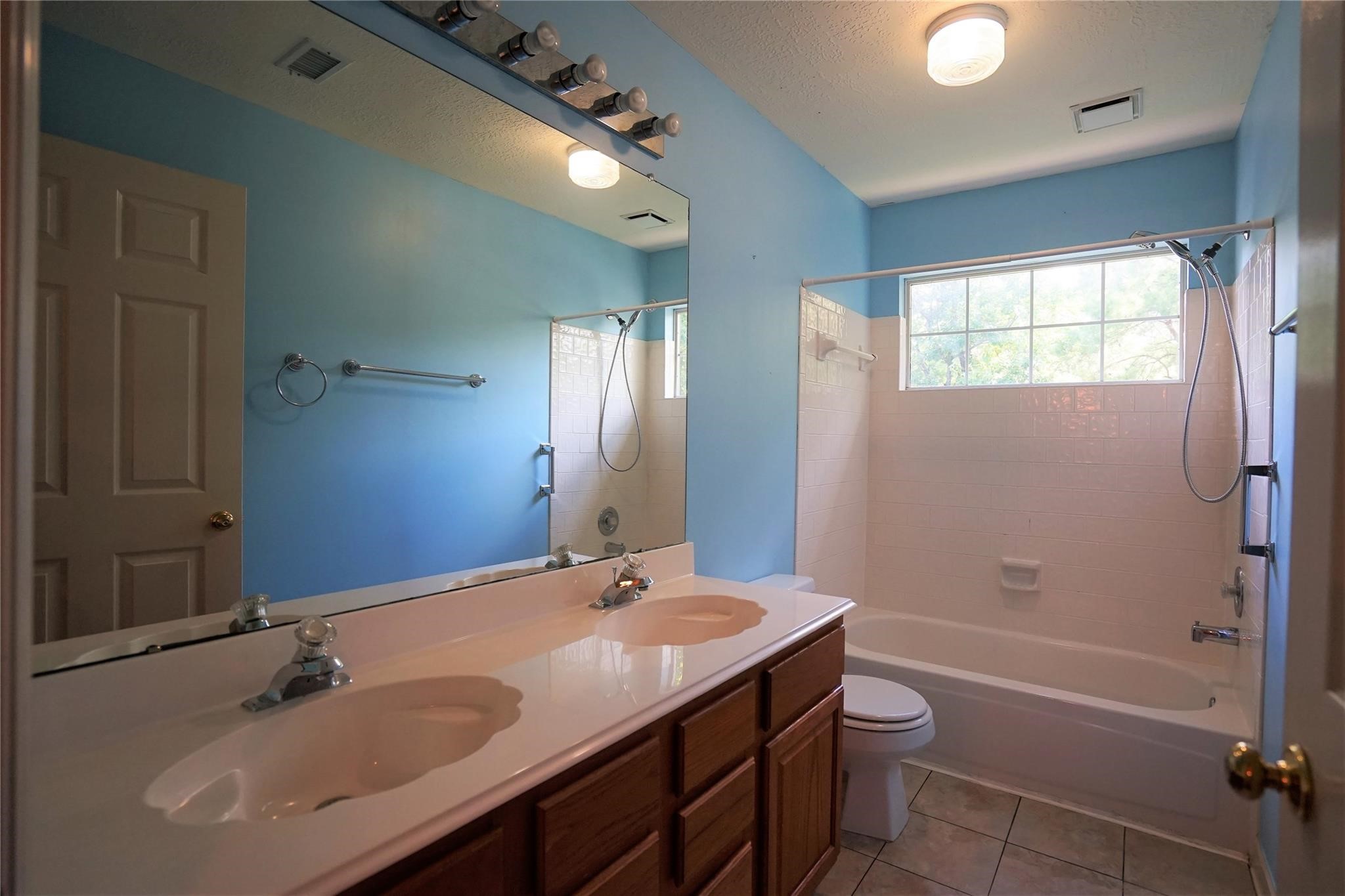 50 Indian Summer Place Property Photo 24