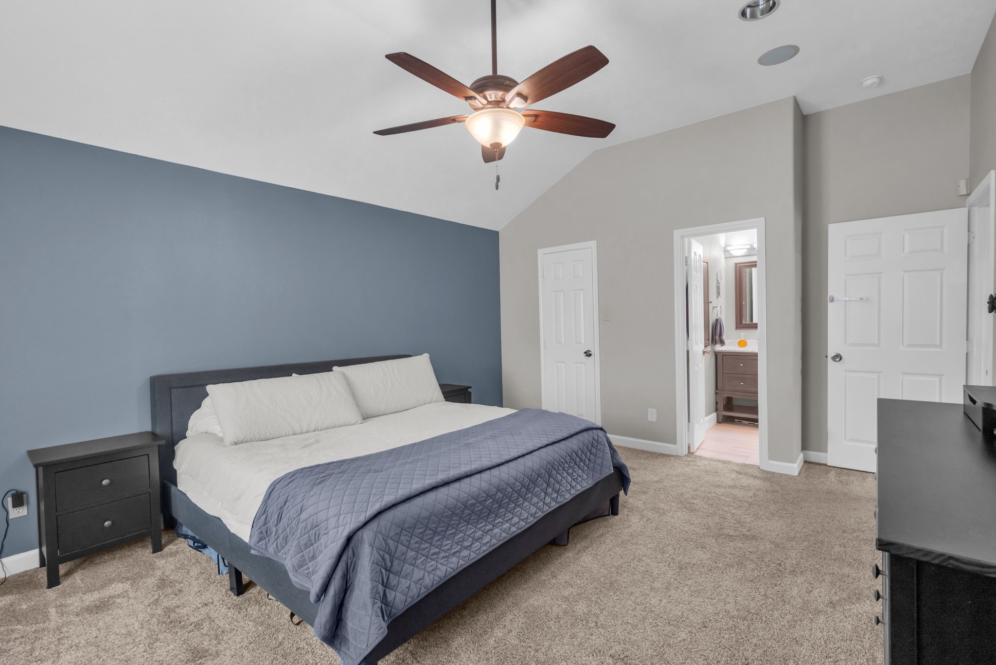 14910 Mauna Loa Lane Property Photo 15