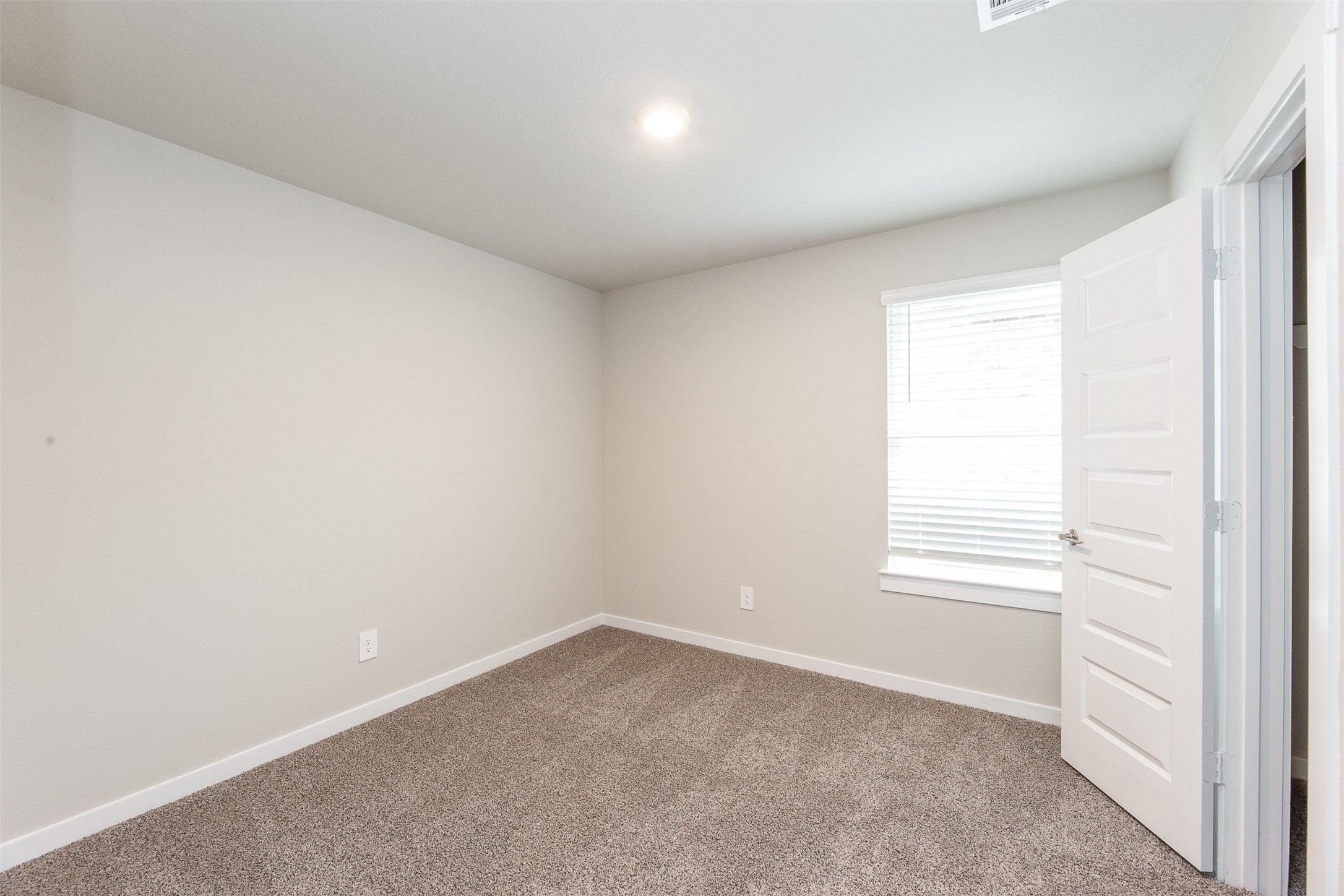 19002 Derrington Manor Lane Property Photo 22