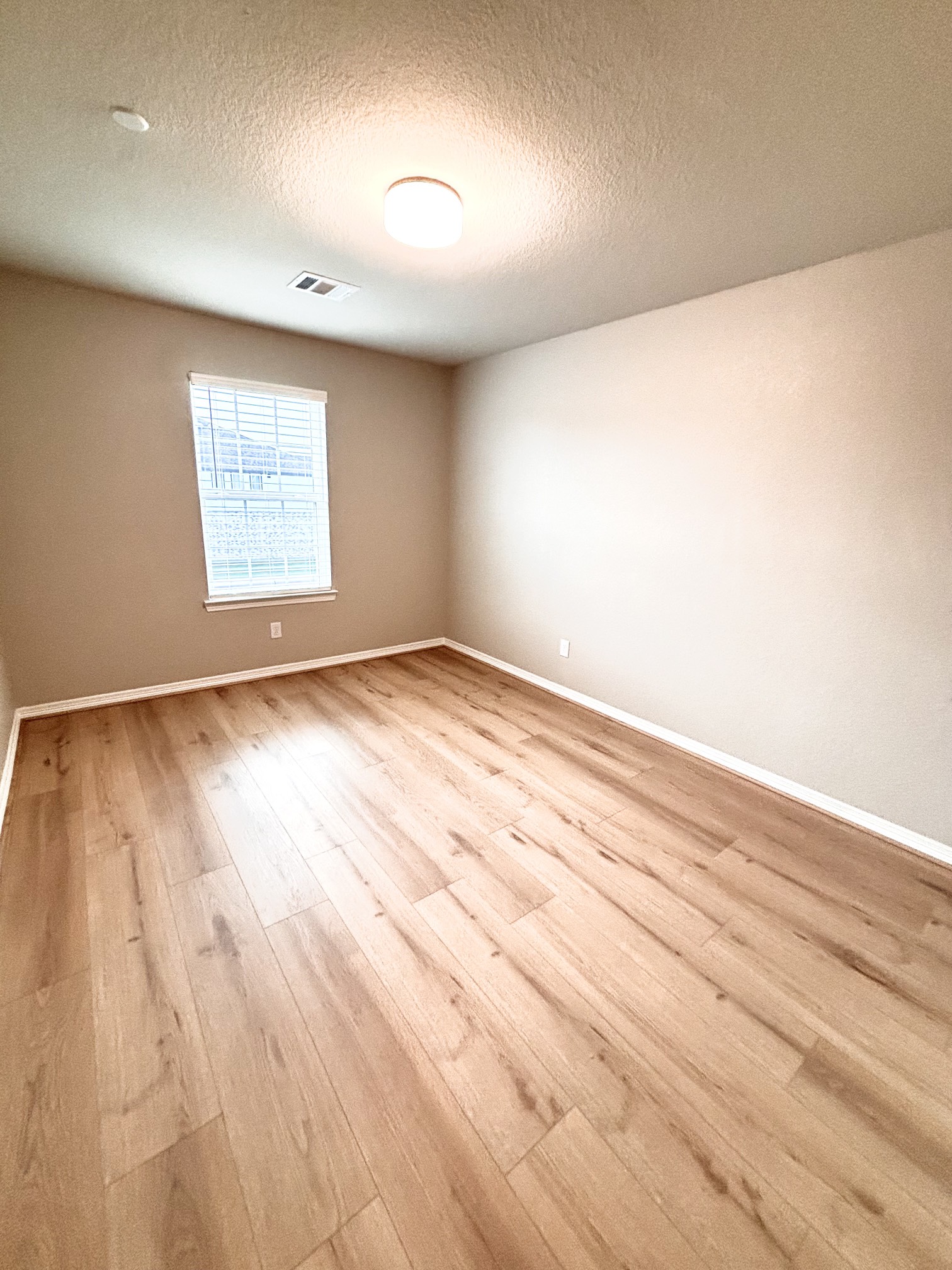 2830 Scanlan Meadow Property Photo 19