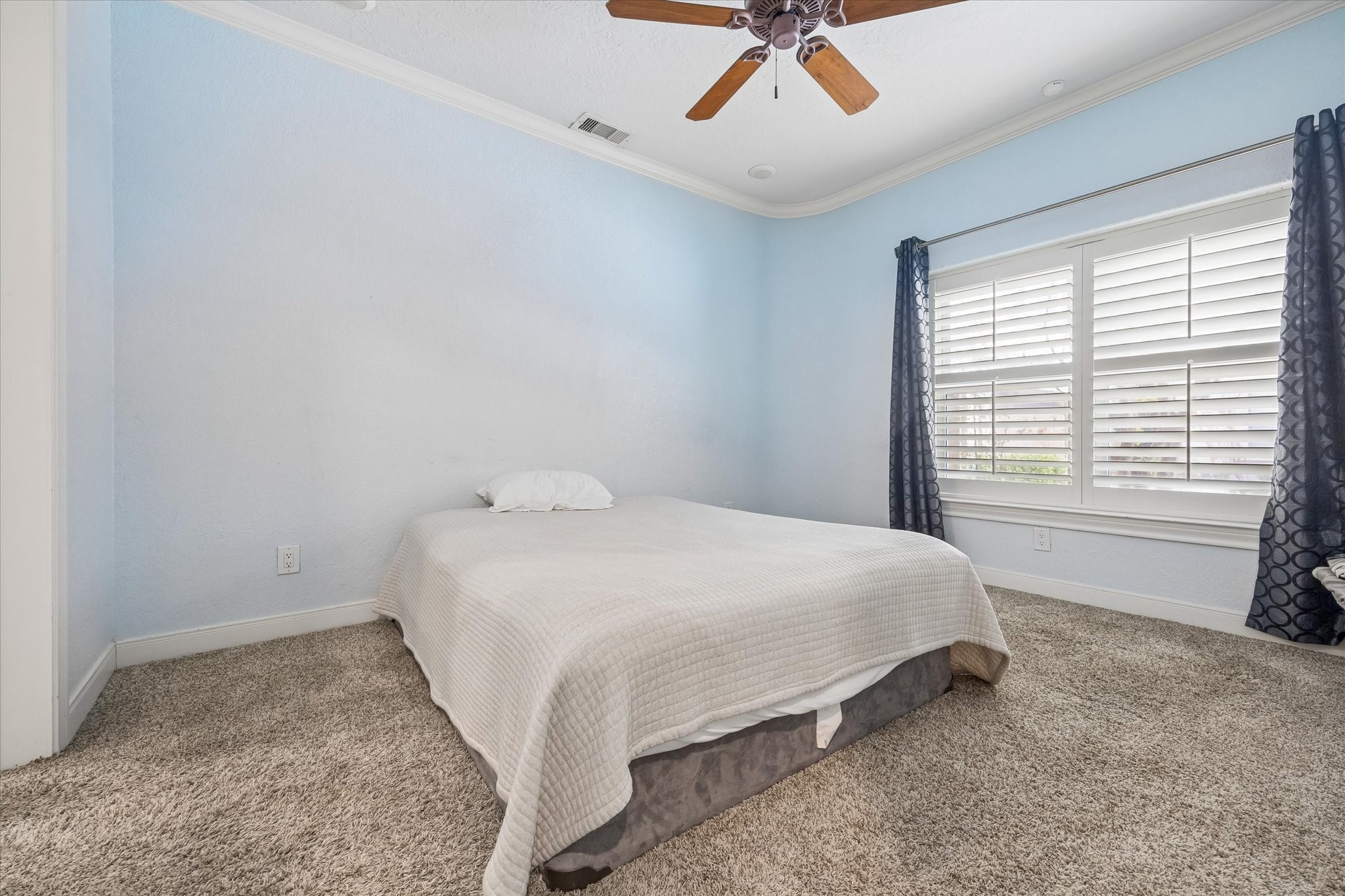 2128 Harold Street A Property Photo 7