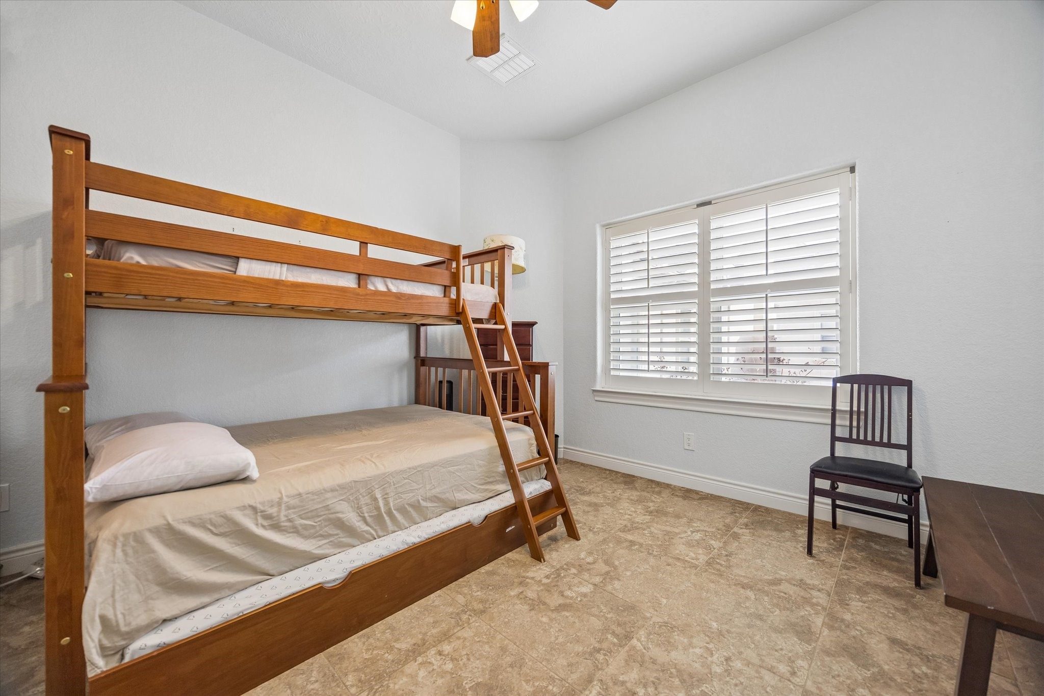 2128 Harold Street A Property Photo 8