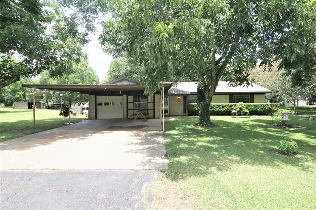 303 Phillip Street Property Photo
