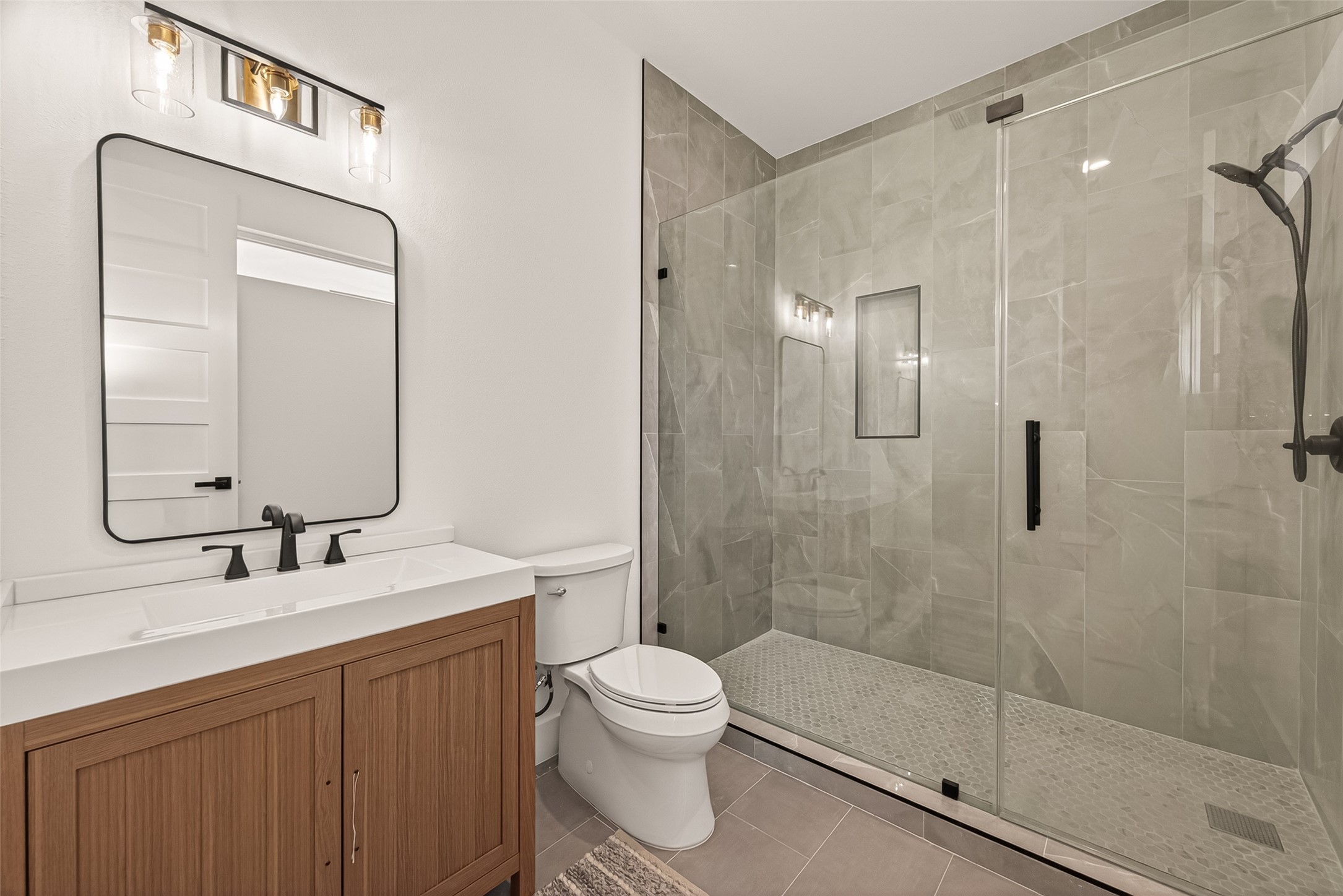 301 Vincent Street Property Photo 31