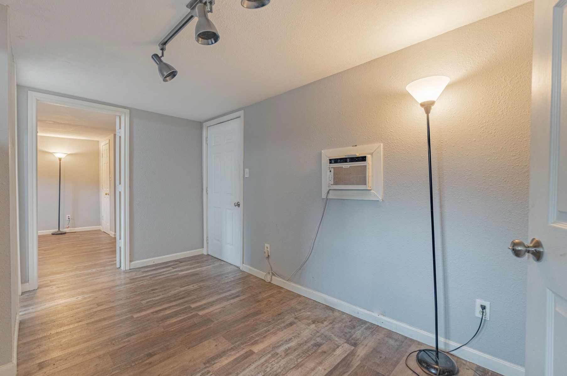 4206 A&b Walker Street Property Photo 38