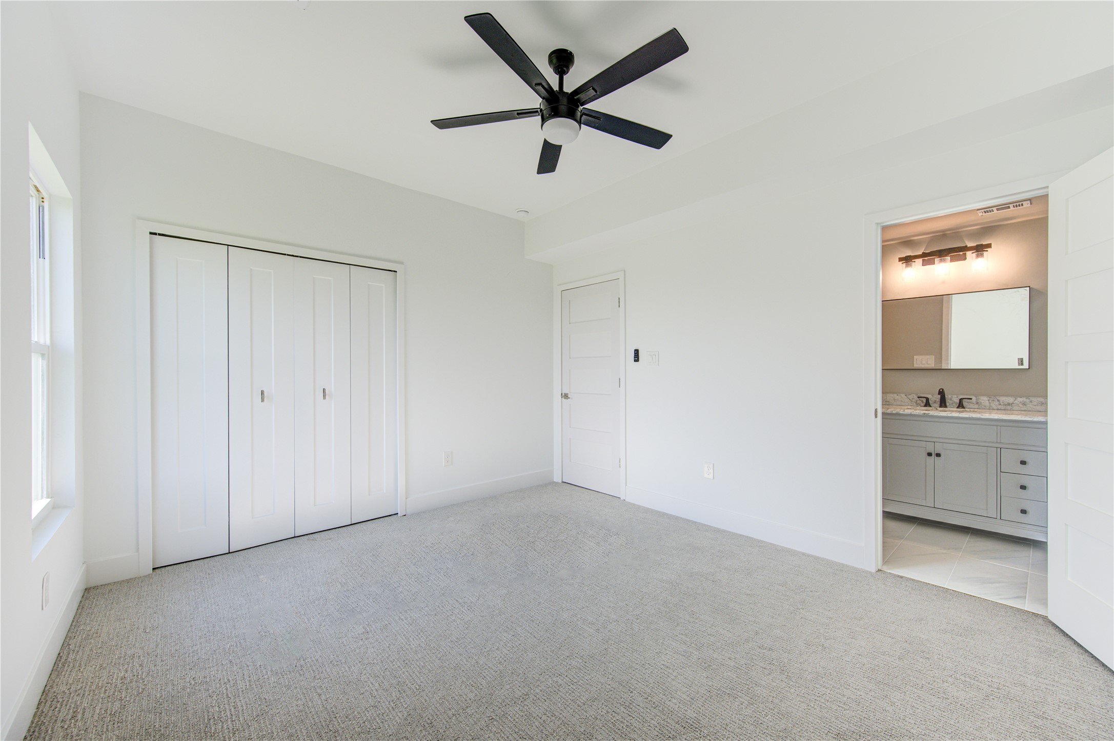 21201 Scissor Tail Lane Property Photo 42