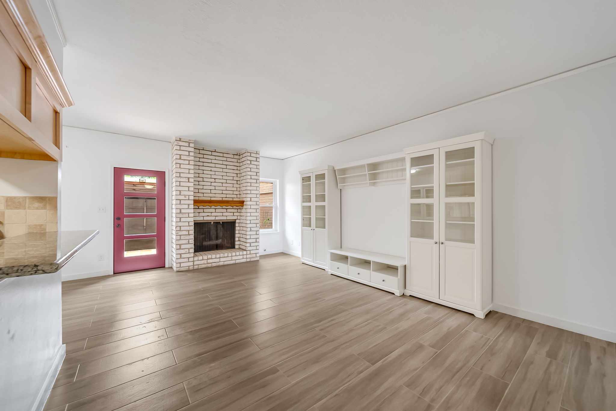 10732 Briar Forest Drive Property Photo 8