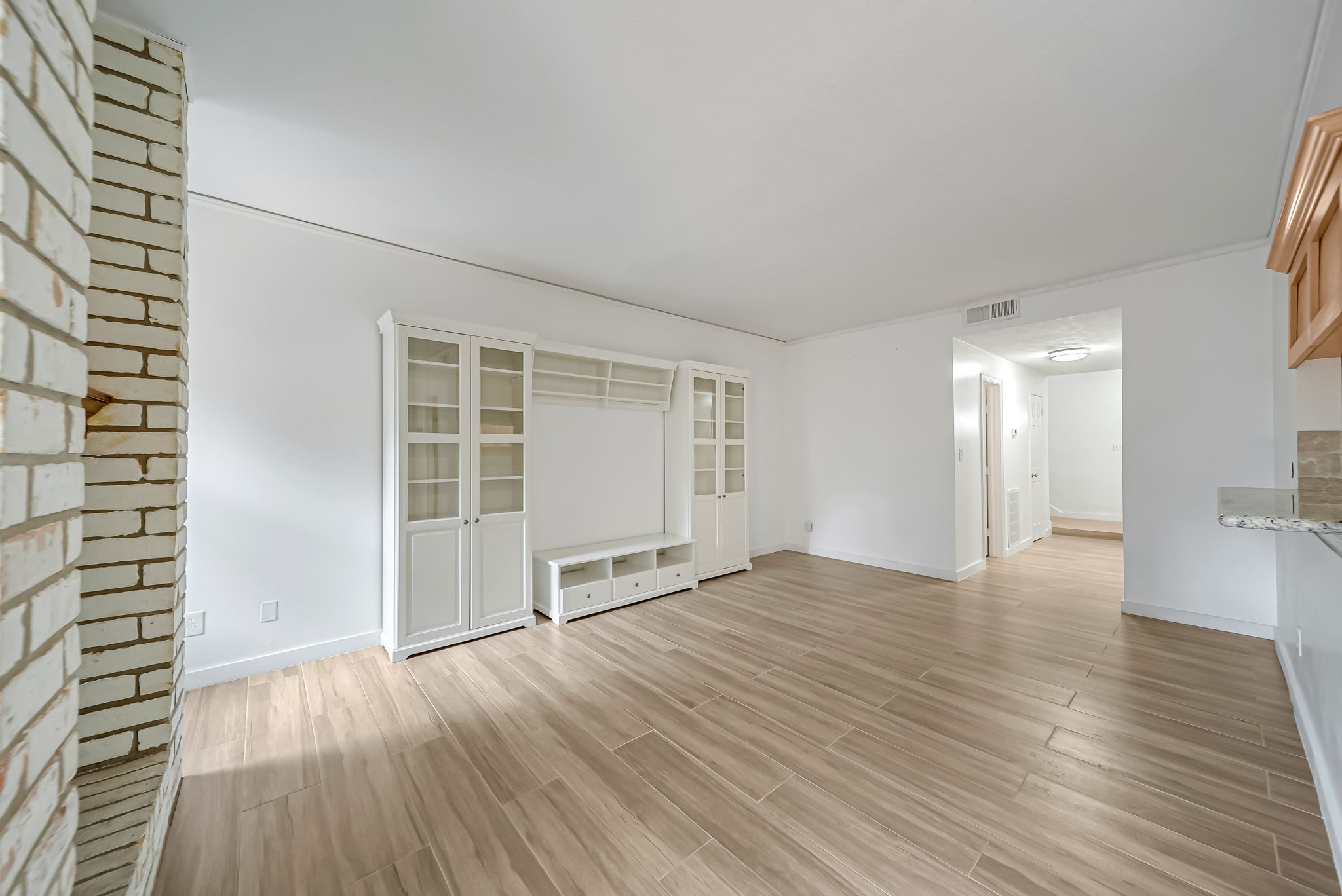 10732 Briar Forest Drive Property Photo 10
