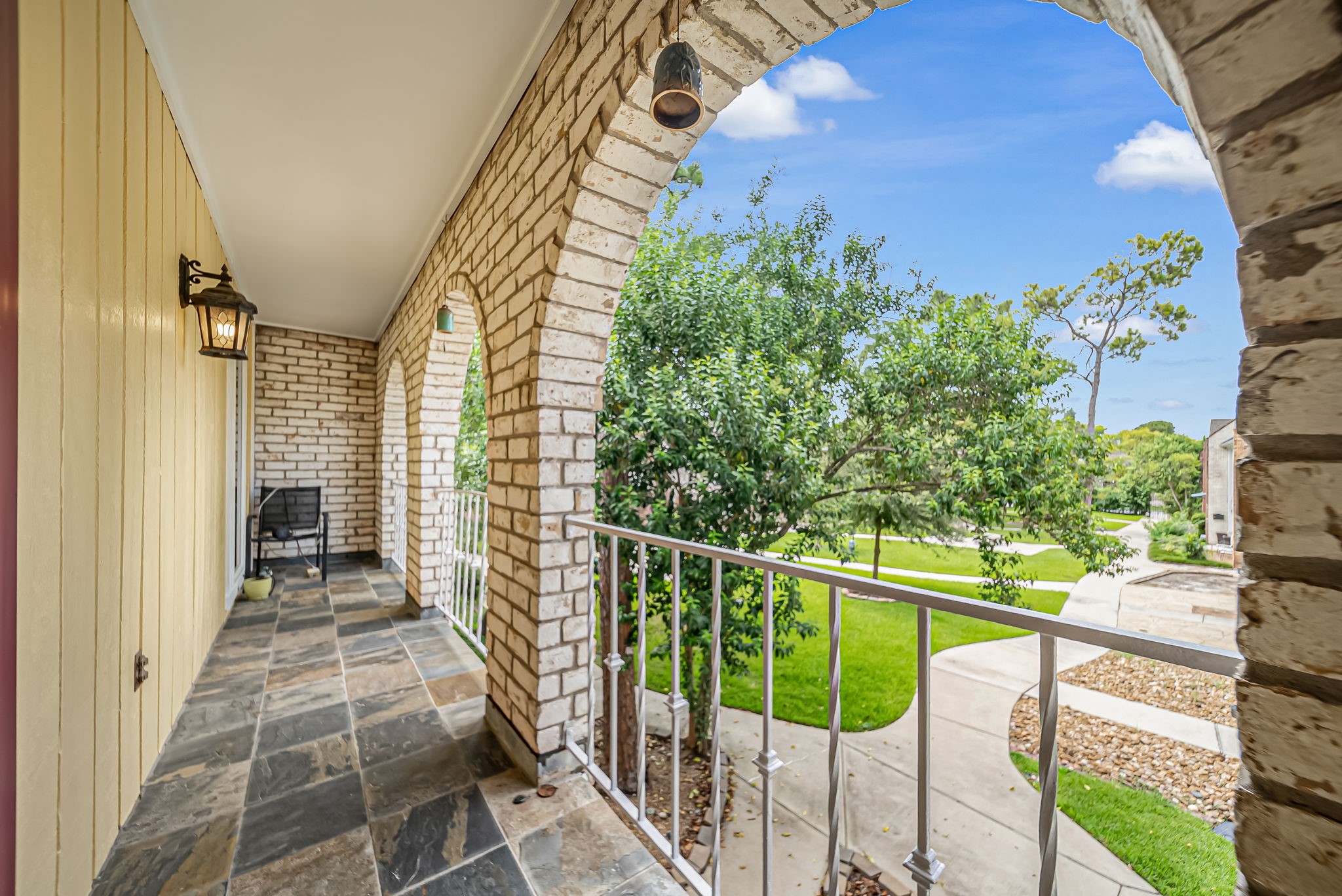 10732 Briar Forest Drive Property Photo 18