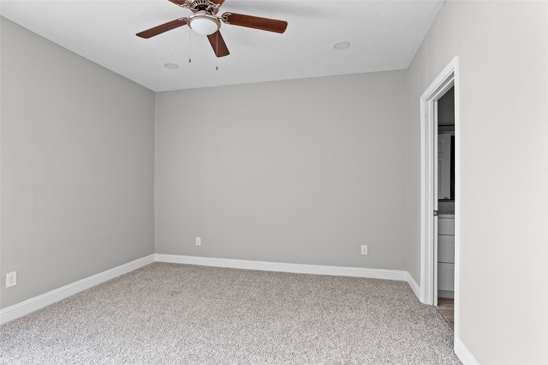 9707 Richmond Avenue 73 Property Photo 7