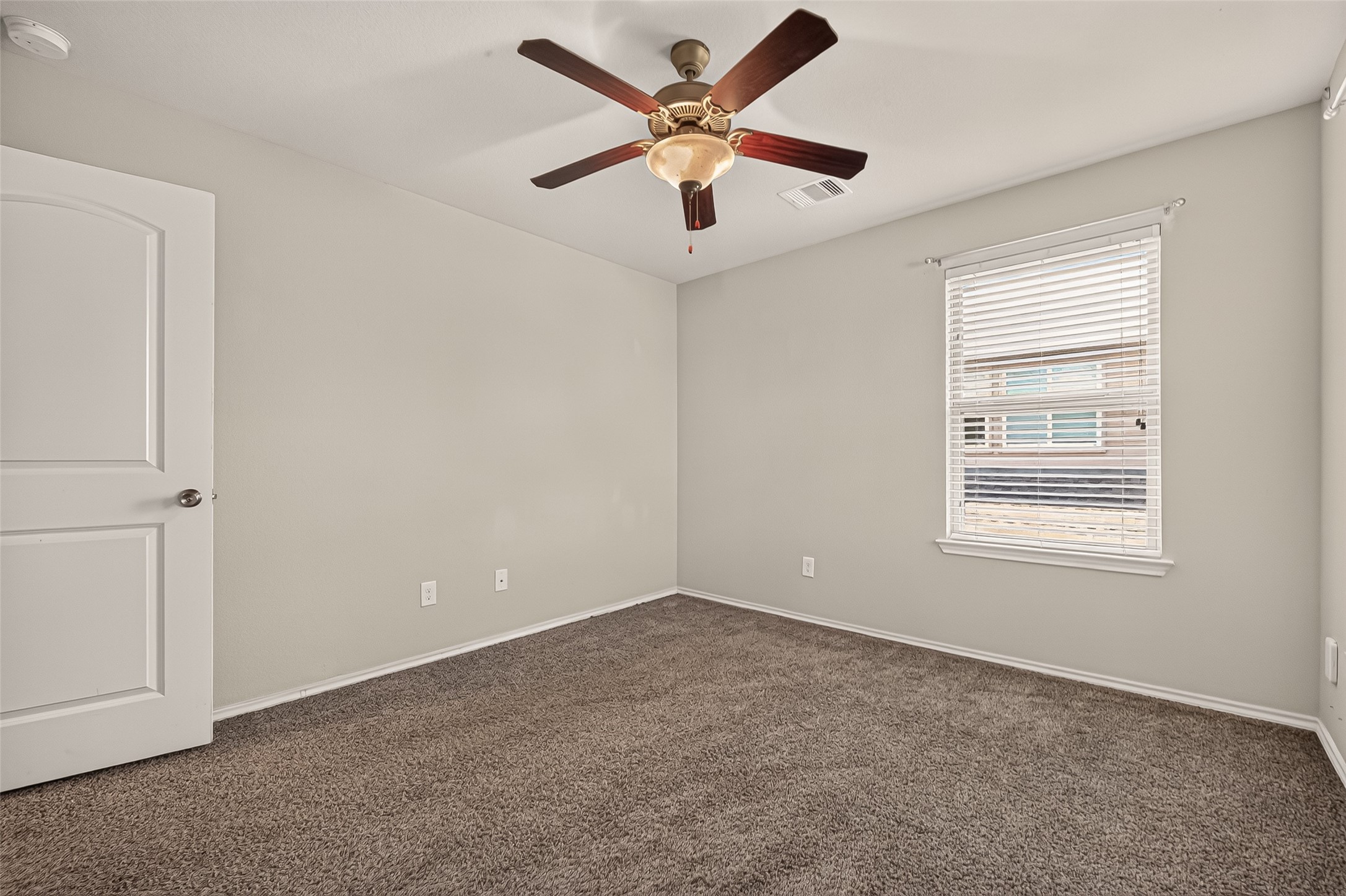 22043 Mission Canyon Lane Property Photo 33