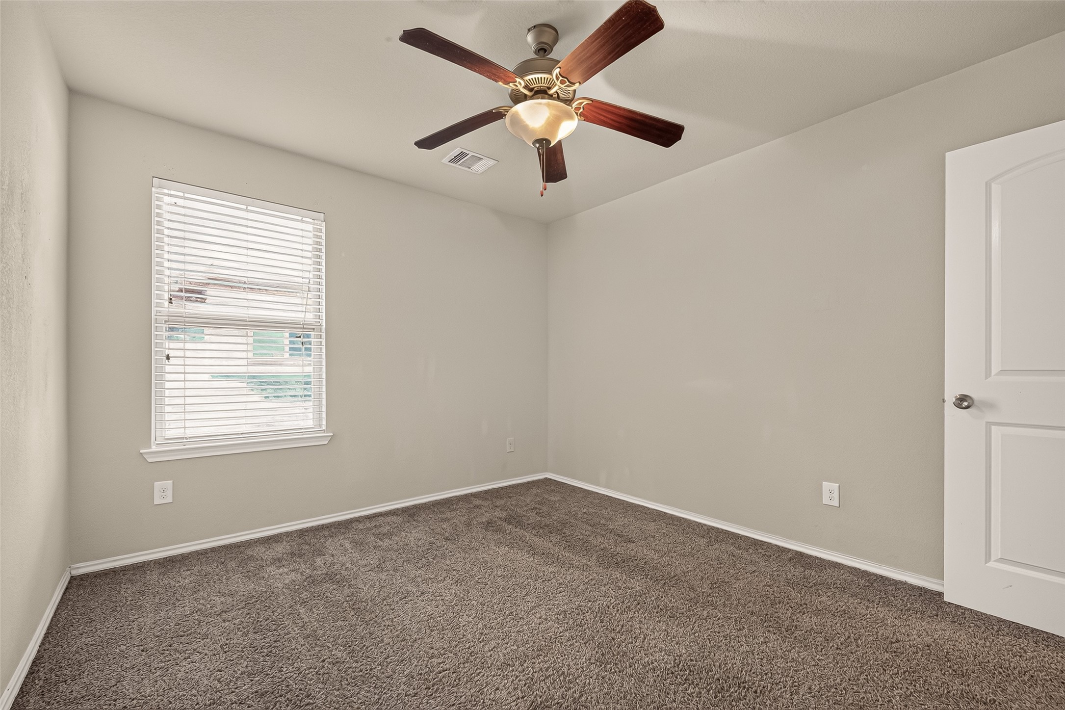 22043 Mission Canyon Lane Property Photo 35
