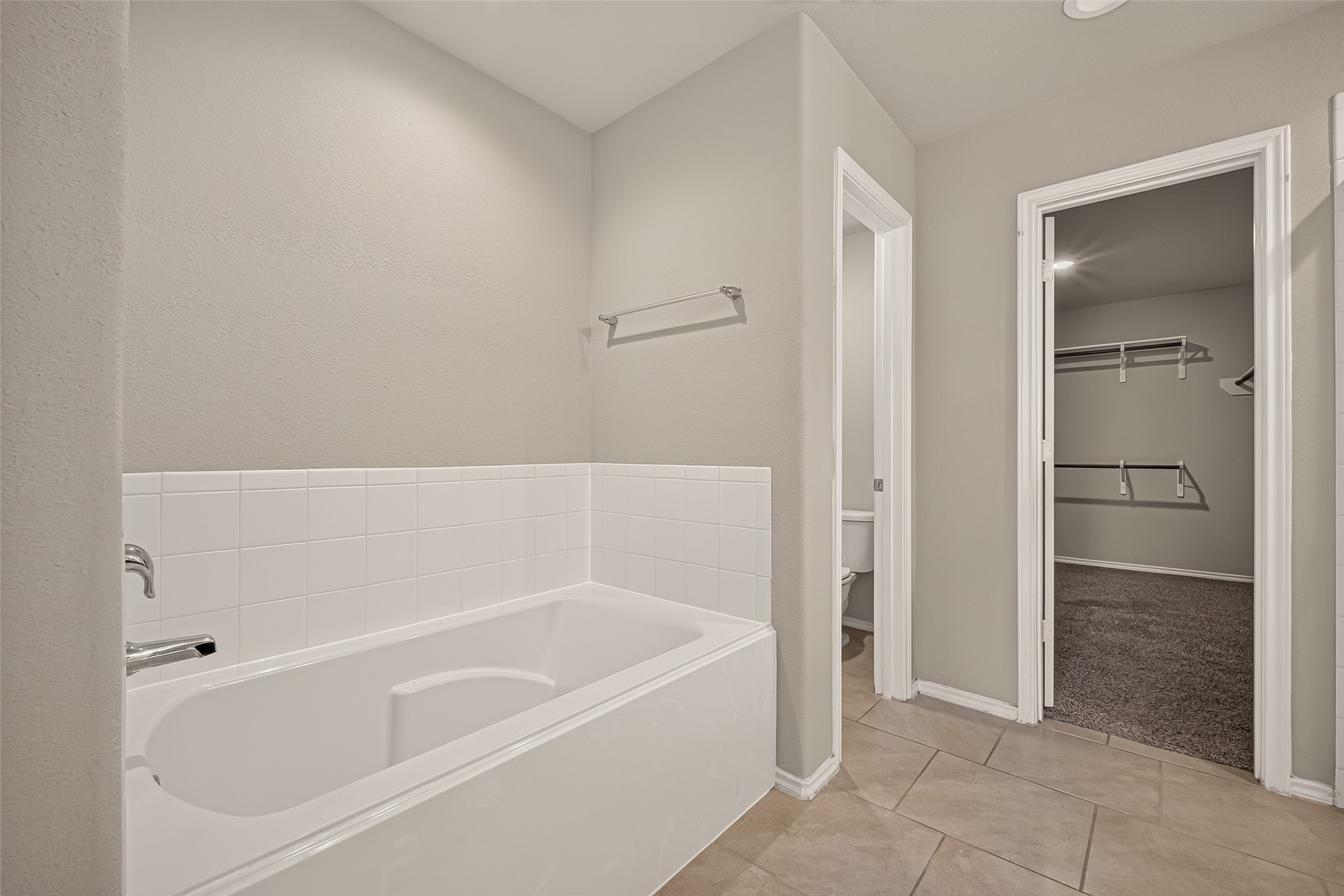 22043 Mission Canyon Lane Property Photo 42