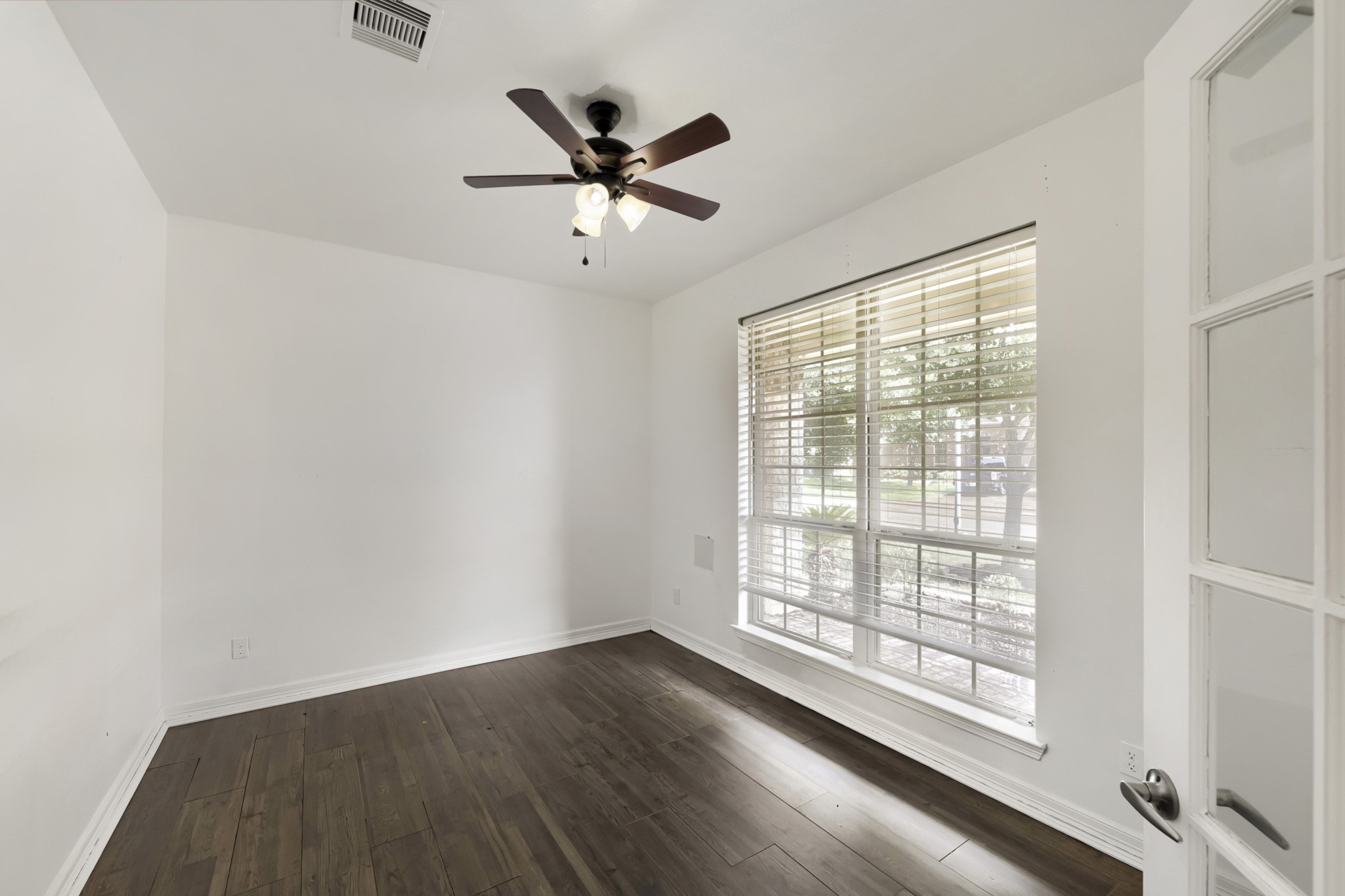 8410 Misty Mountain Trail Lane Property Photo 6