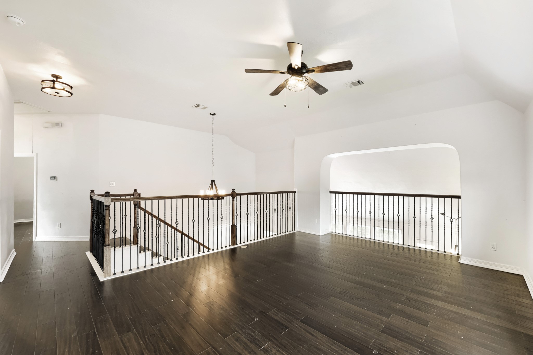 8410 Misty Mountain Trail Lane Property Photo 12