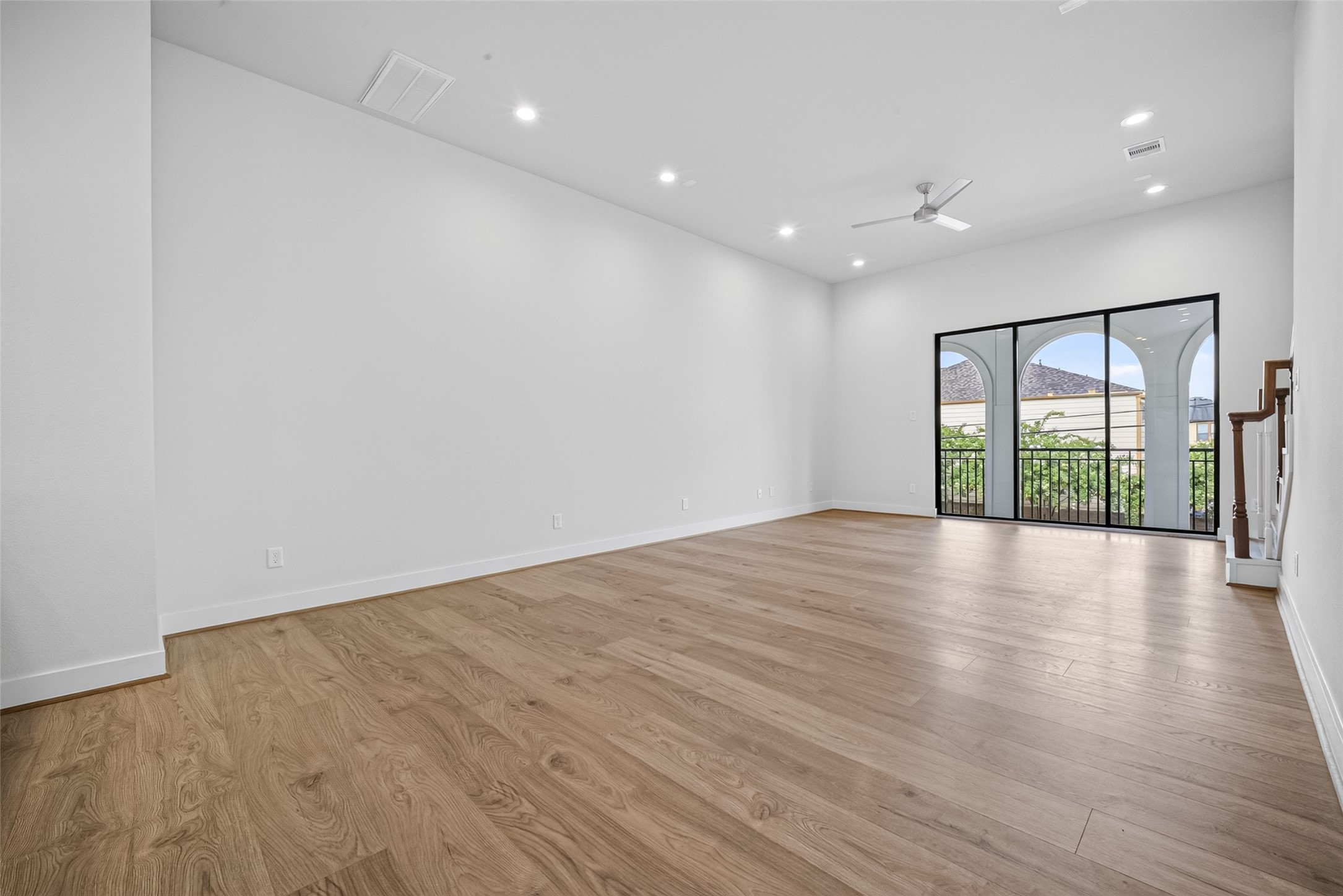 5209 Allen Street L Property Photo 27