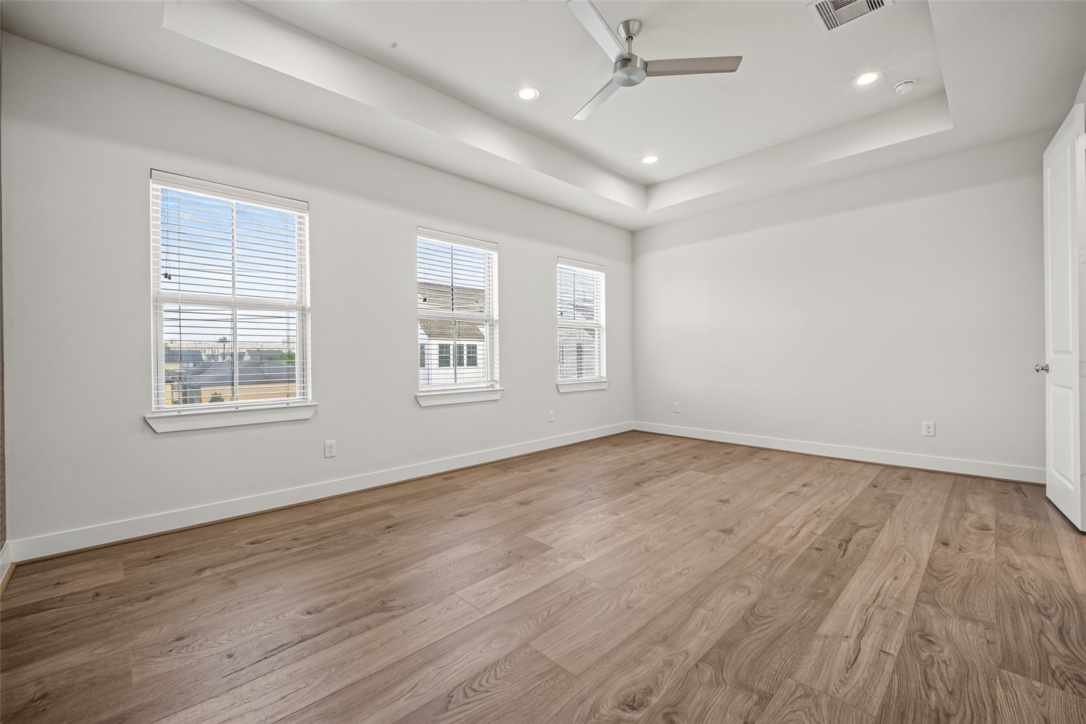 5209 Allen Street L Property Photo 39