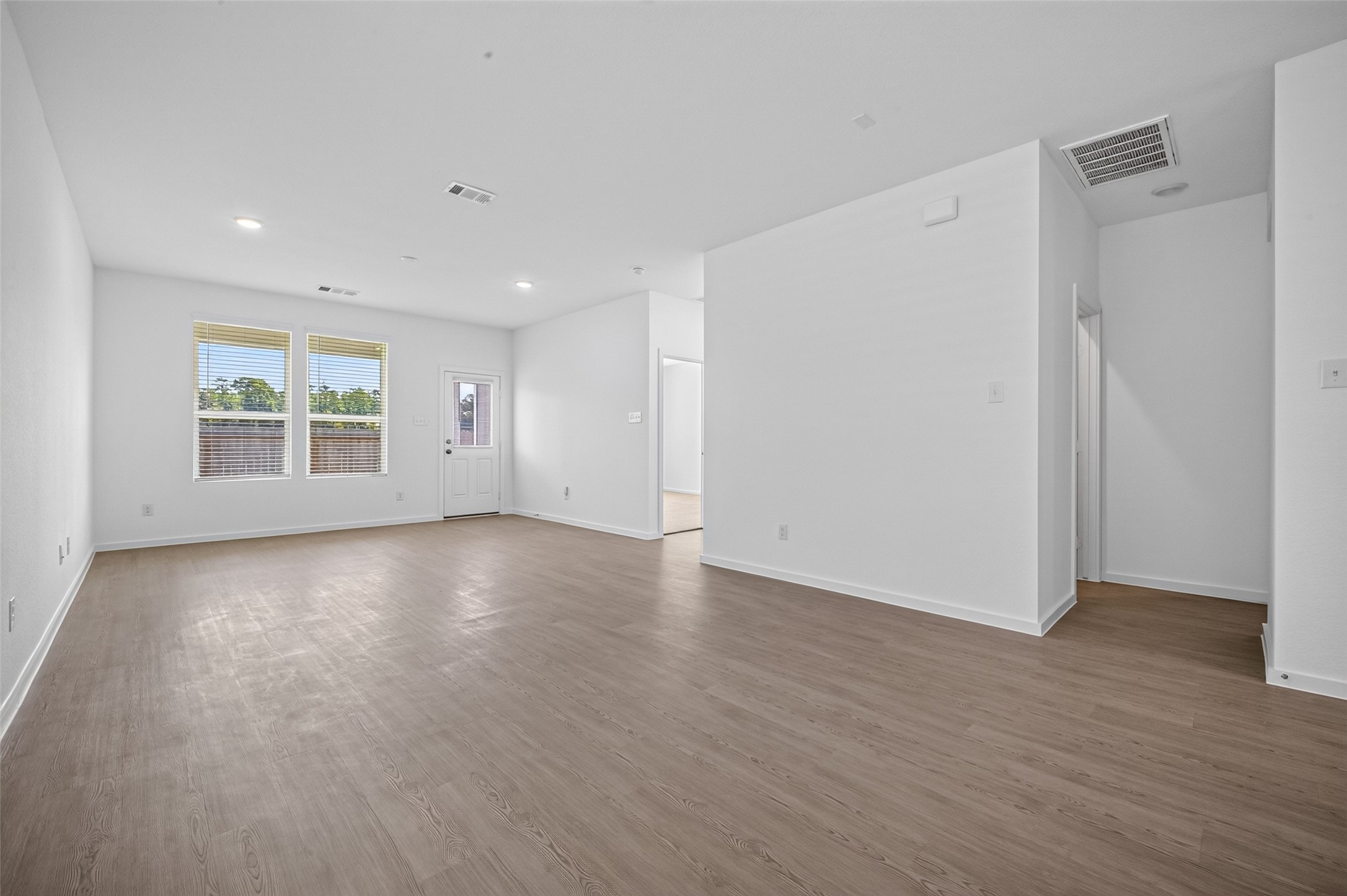 24657 Monarch Forest Drive Property Photo 13