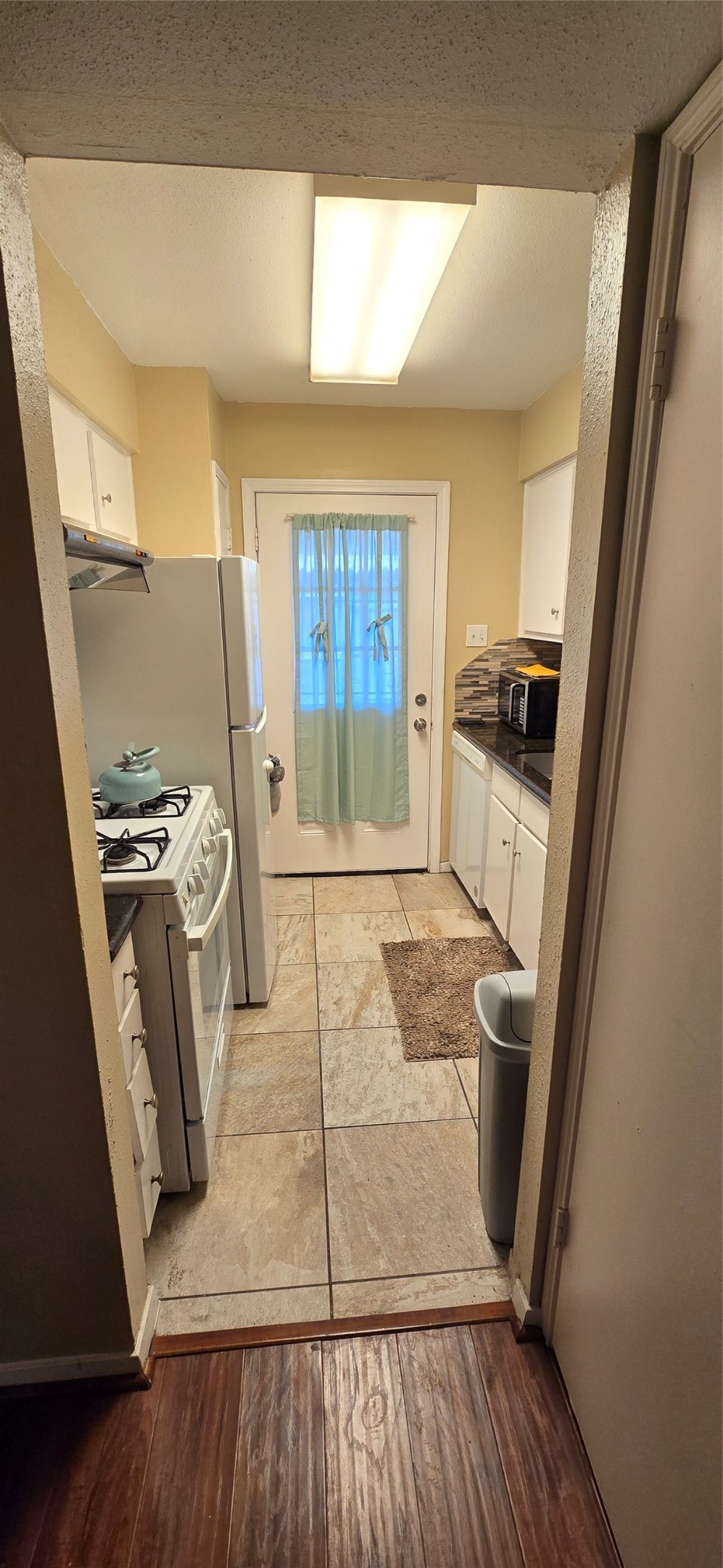 7918 Prestwood Drive 18 Property Photo 7