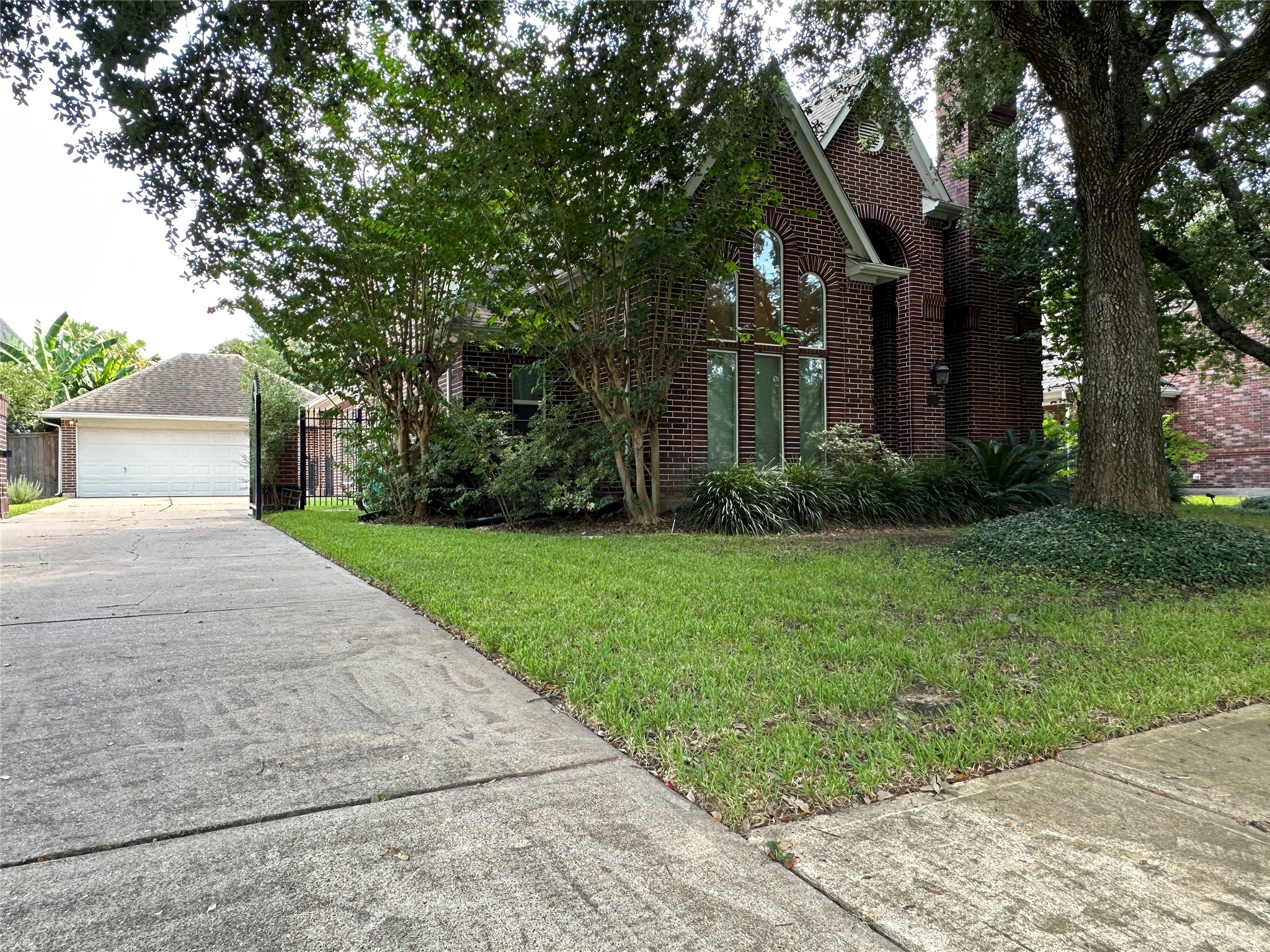 3206 Oakland Drive Property Photo 3