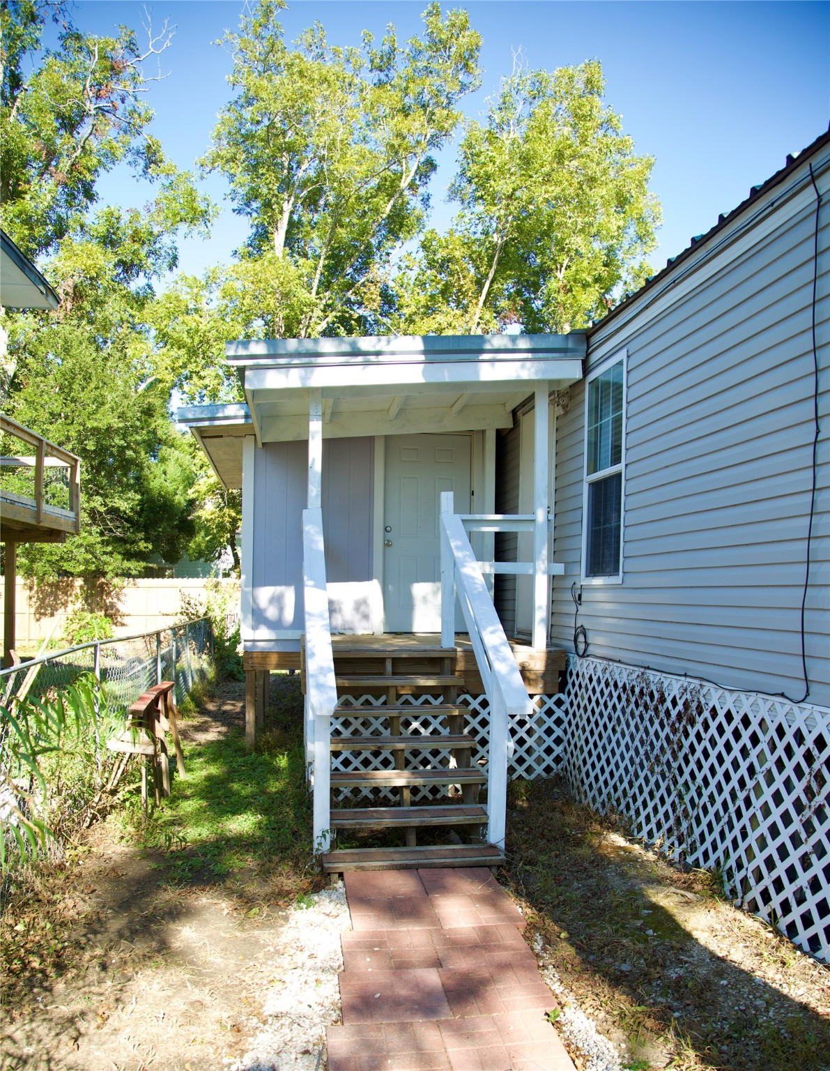 4443 6th Street Street Property Photo 1