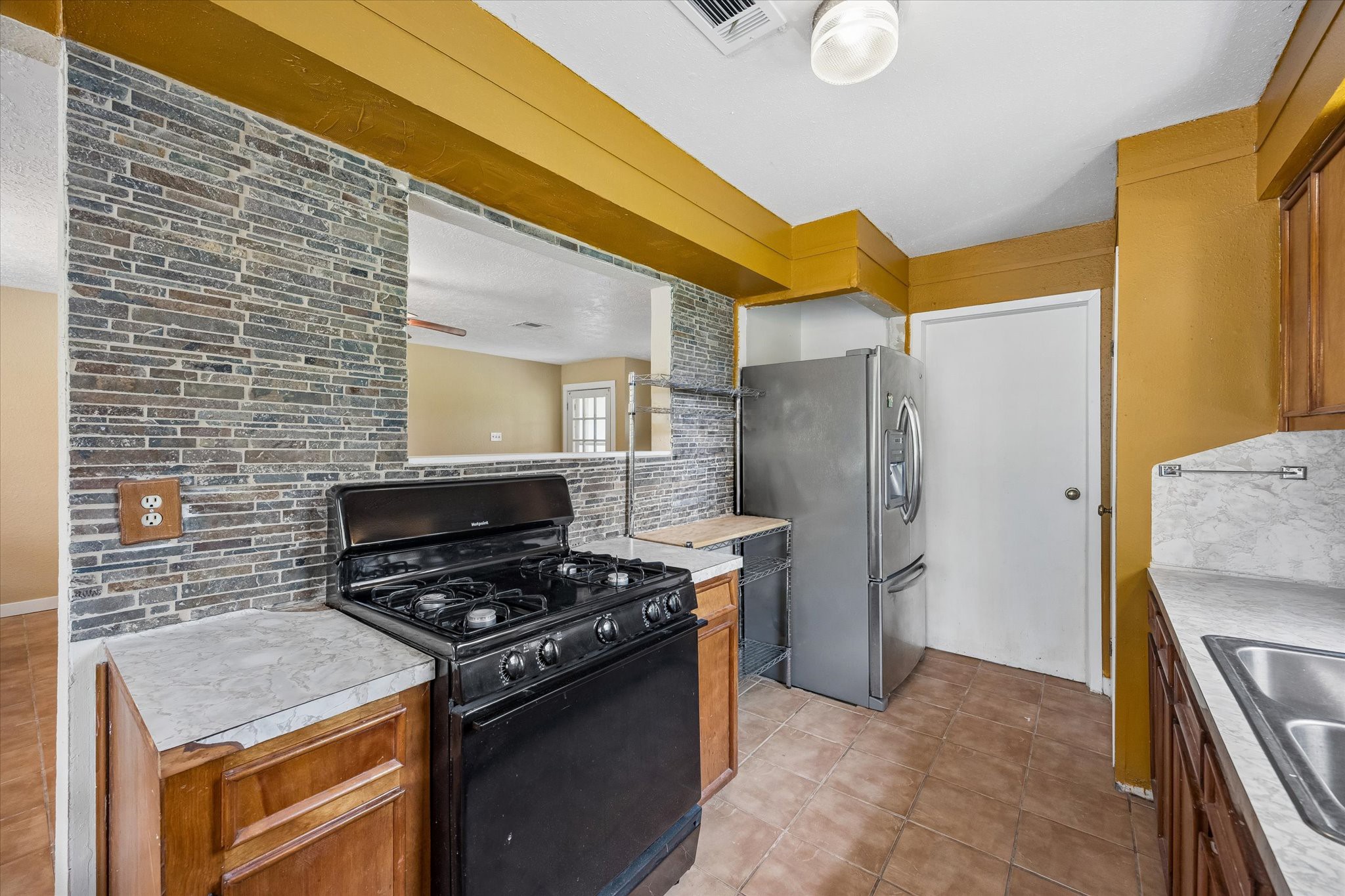 18111 Roy Long Road Property Photo 13