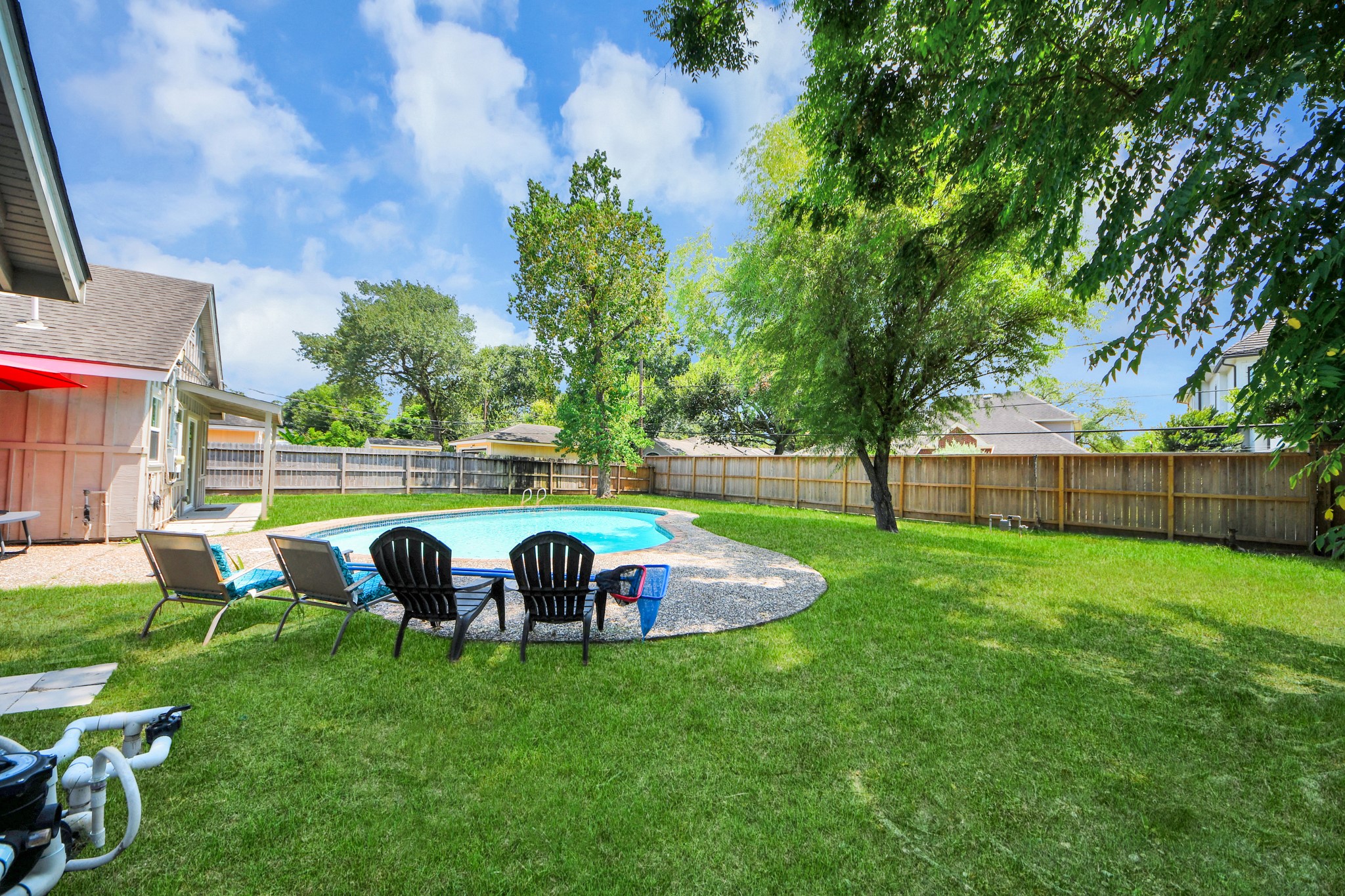 5139 Beechnut Street Property Photo 35
