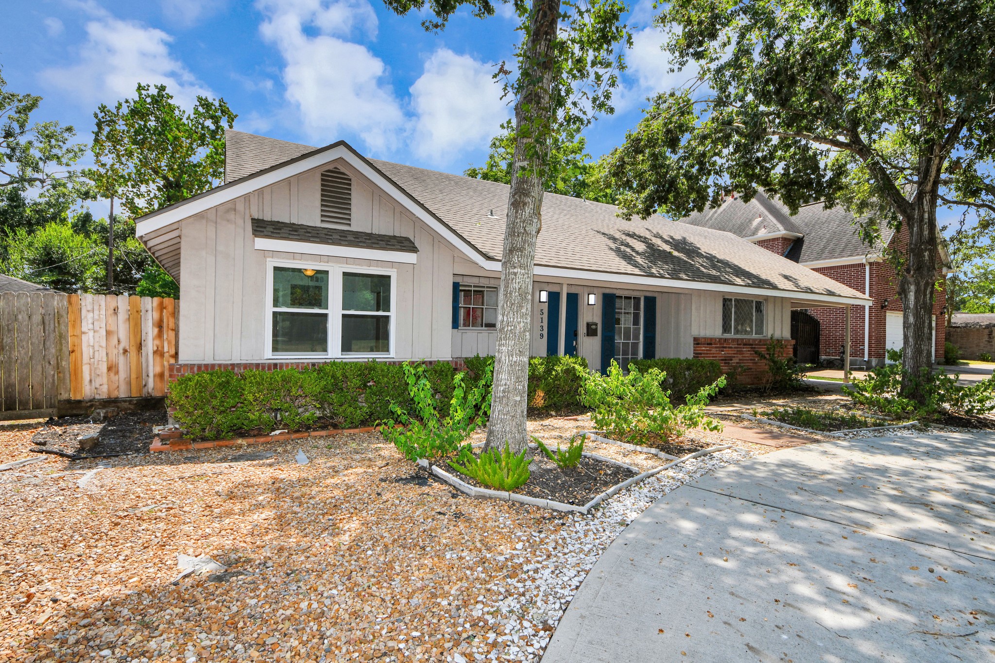 5139 Beechnut Street Property Photo 41