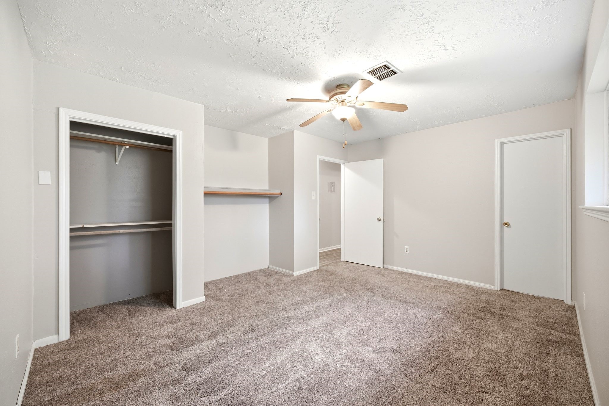 23303 Berry Pine Drive Property Photo 20