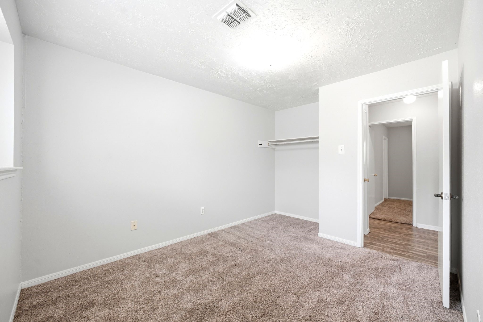 23303 Berry Pine Drive Property Photo 25