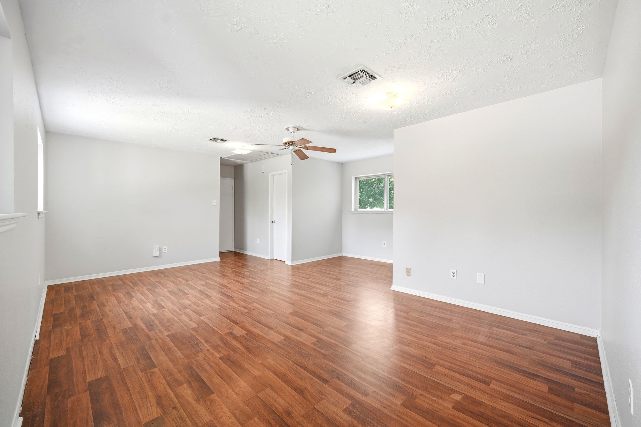 23303 Berry Pine Drive Property Photo 29