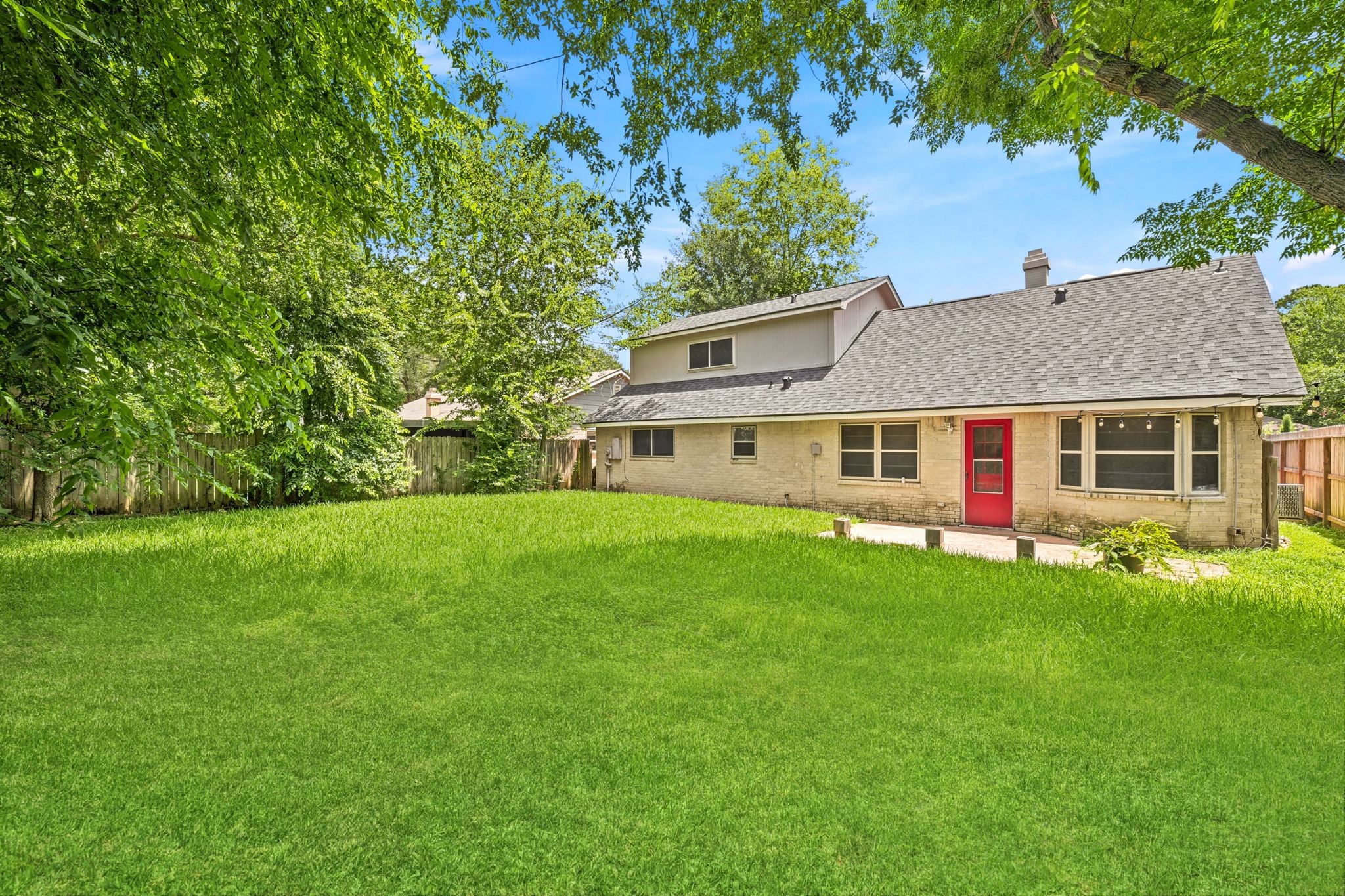 23303 Berry Pine Drive Property Photo 33