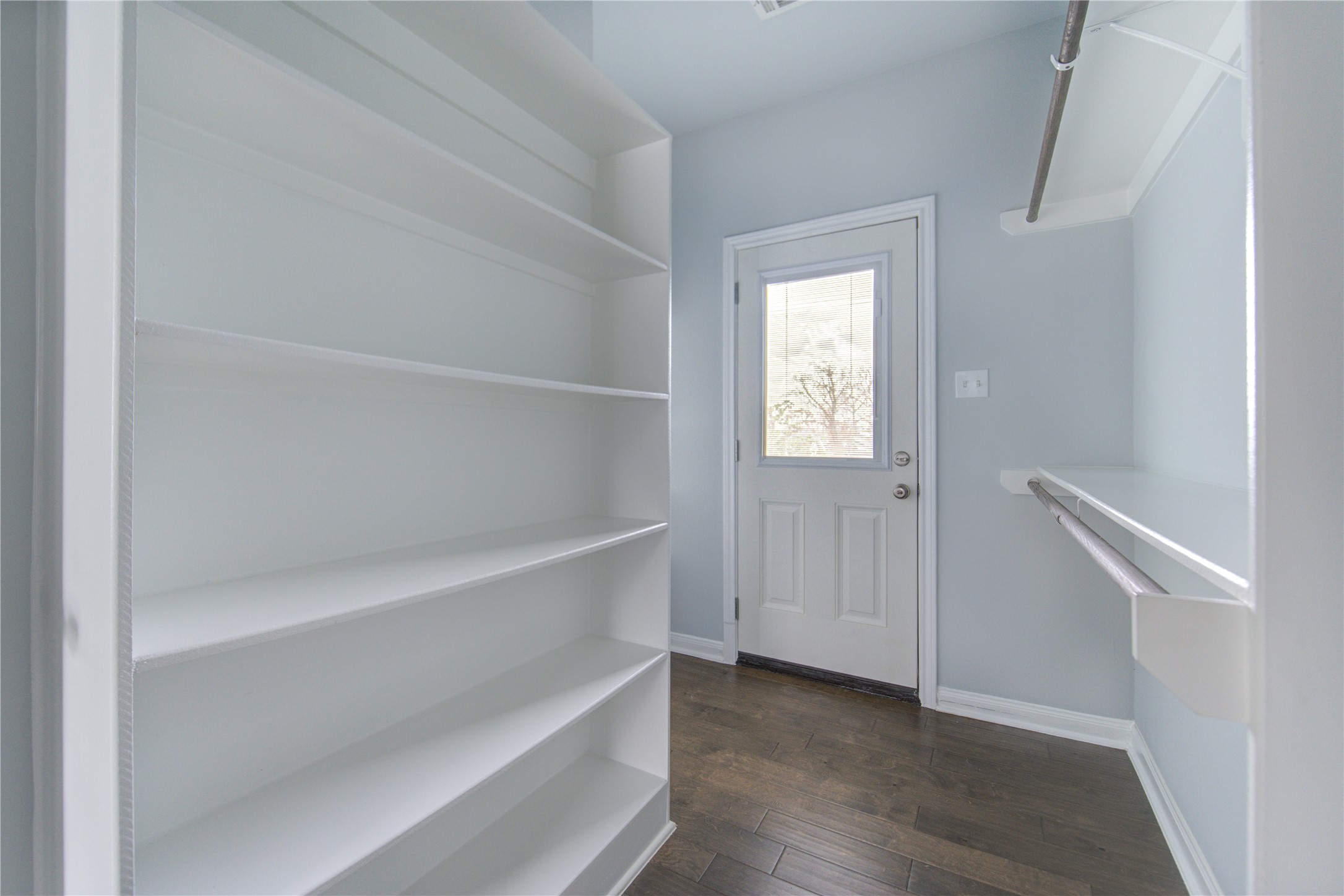 1115 Bunton Street Property Photo 20