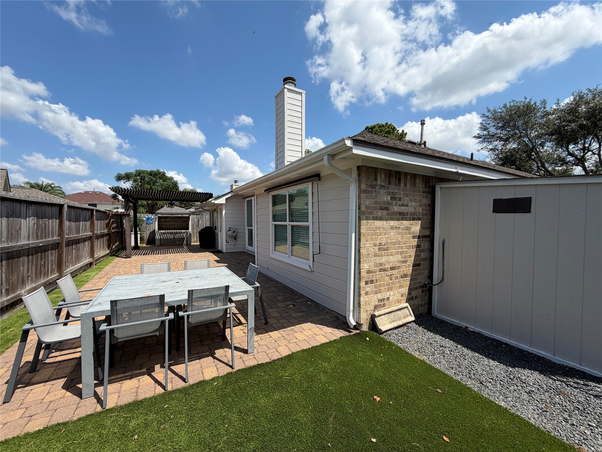 6411 Spring Creek Property Photo 10