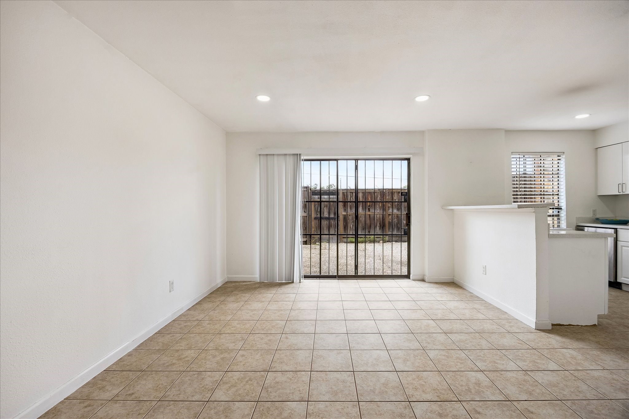 6645 Wanda Lane Property Photo 4