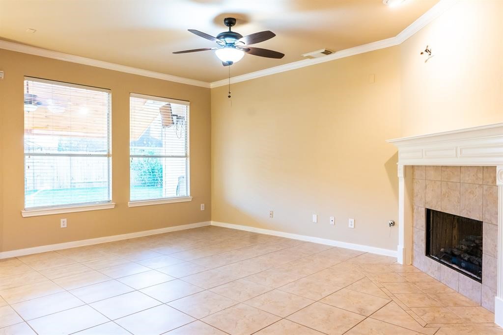 24611 Hampton Lakes Drive Property Photo 11