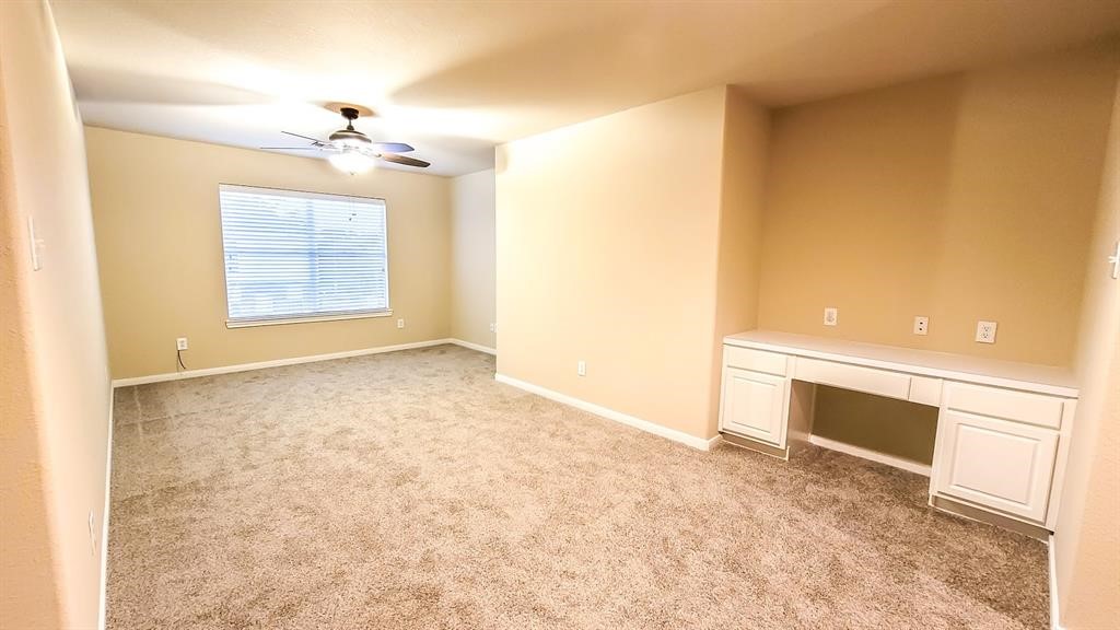 24611 Hampton Lakes Drive Property Photo 21