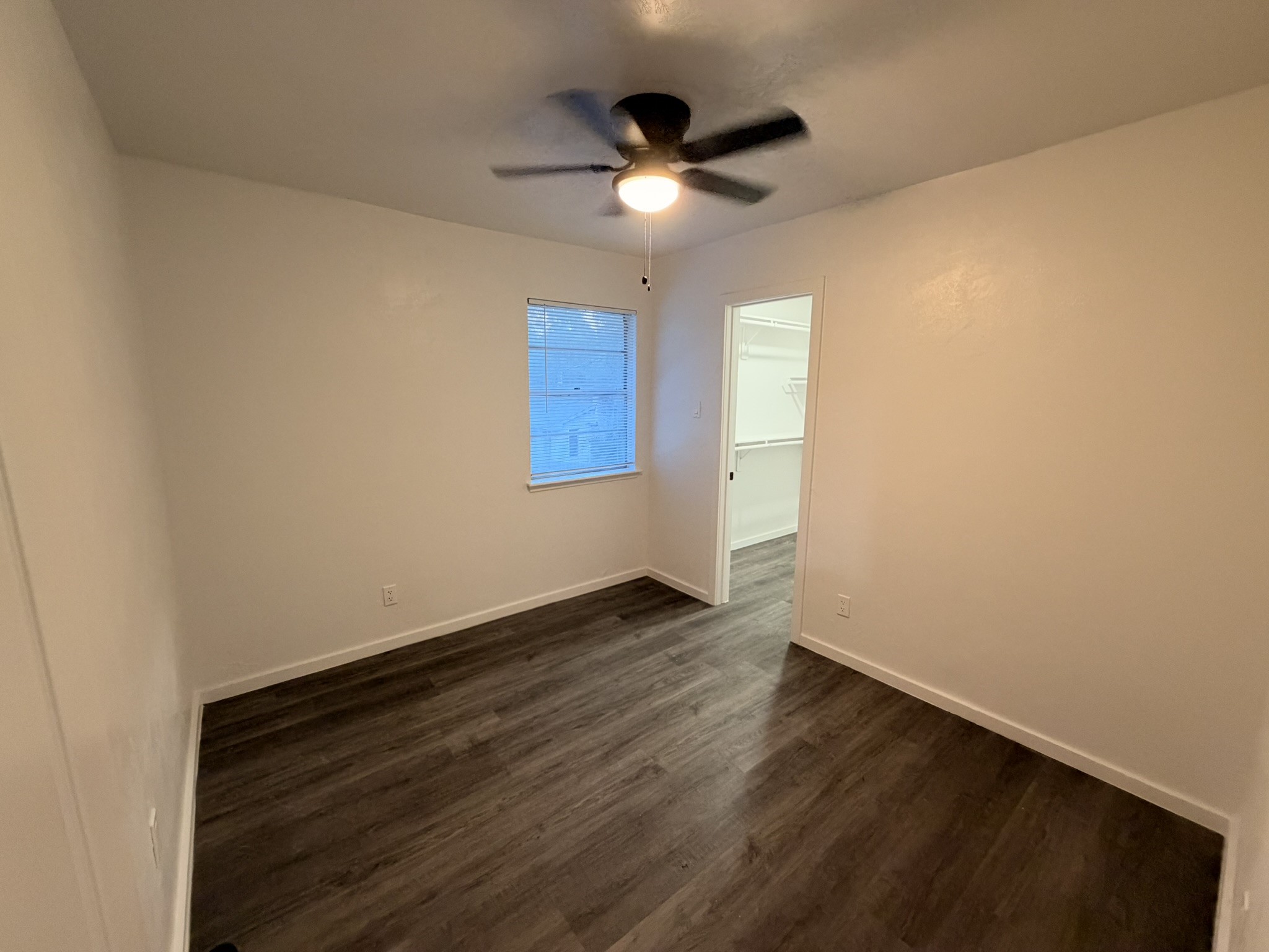 916 Brook Forest Drive B Property Photo 17