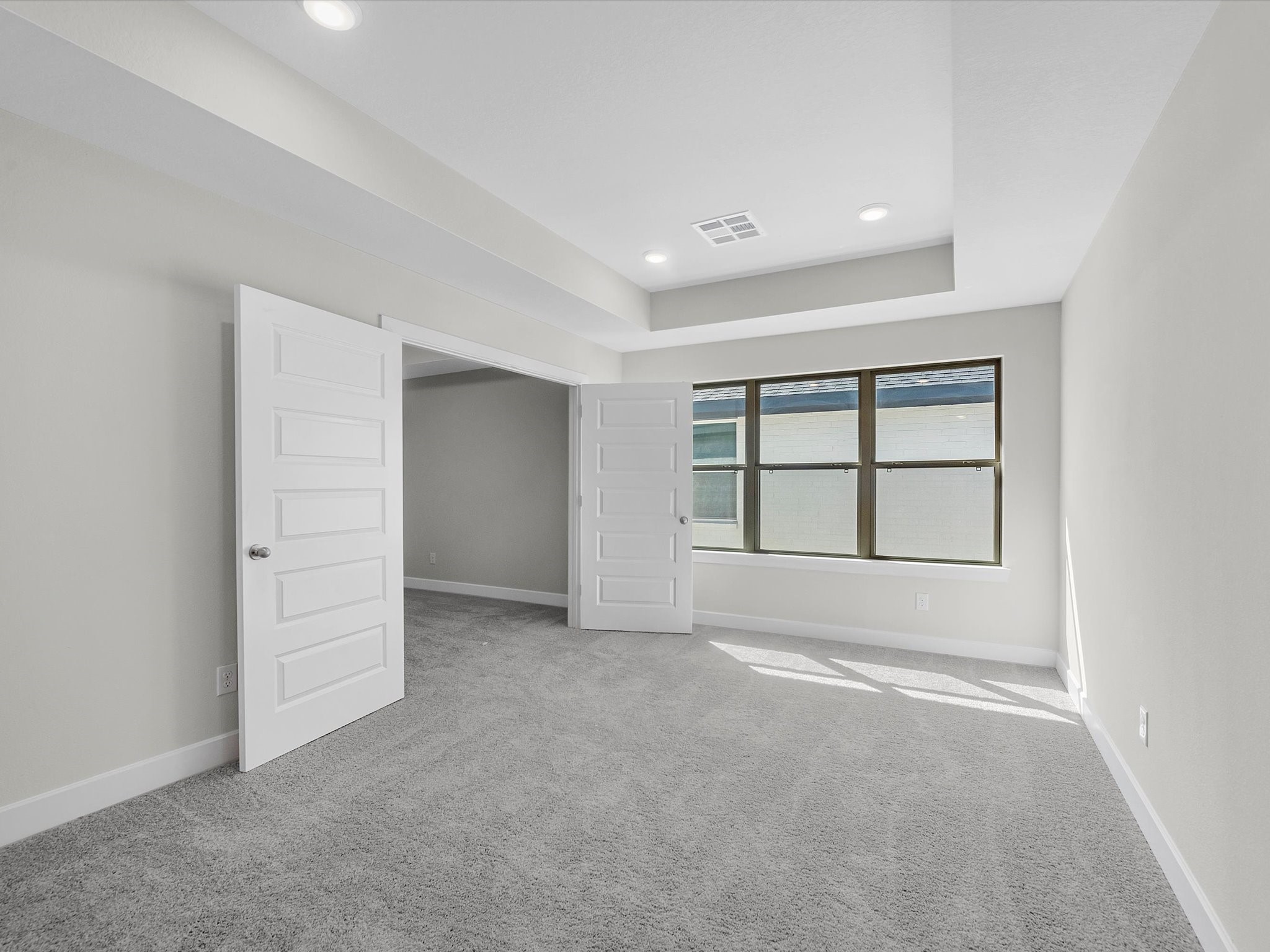 5526 Bermuda Sands Drive Property Photo 17